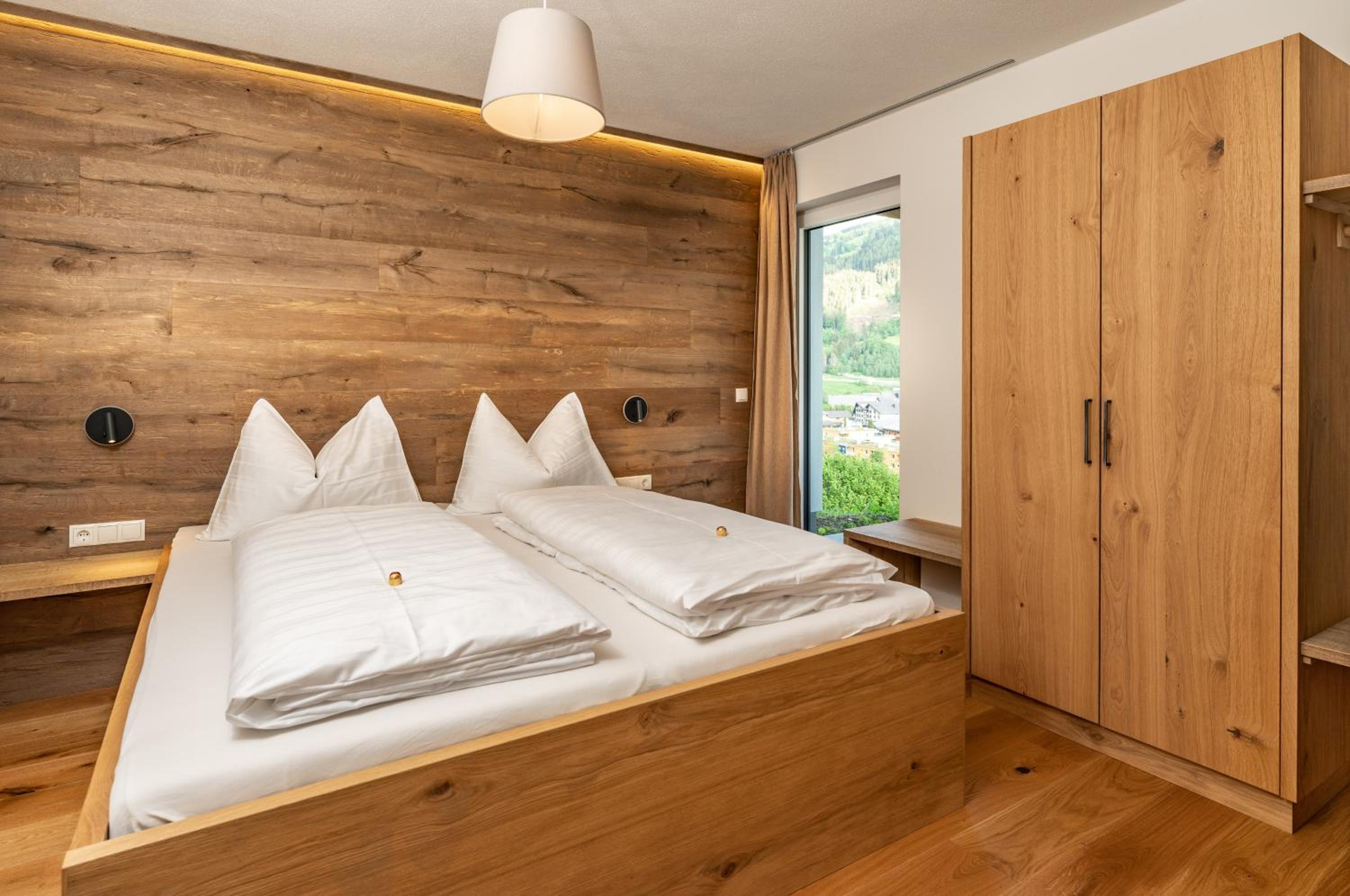 Two-Bedroom Apartment - Photo 3