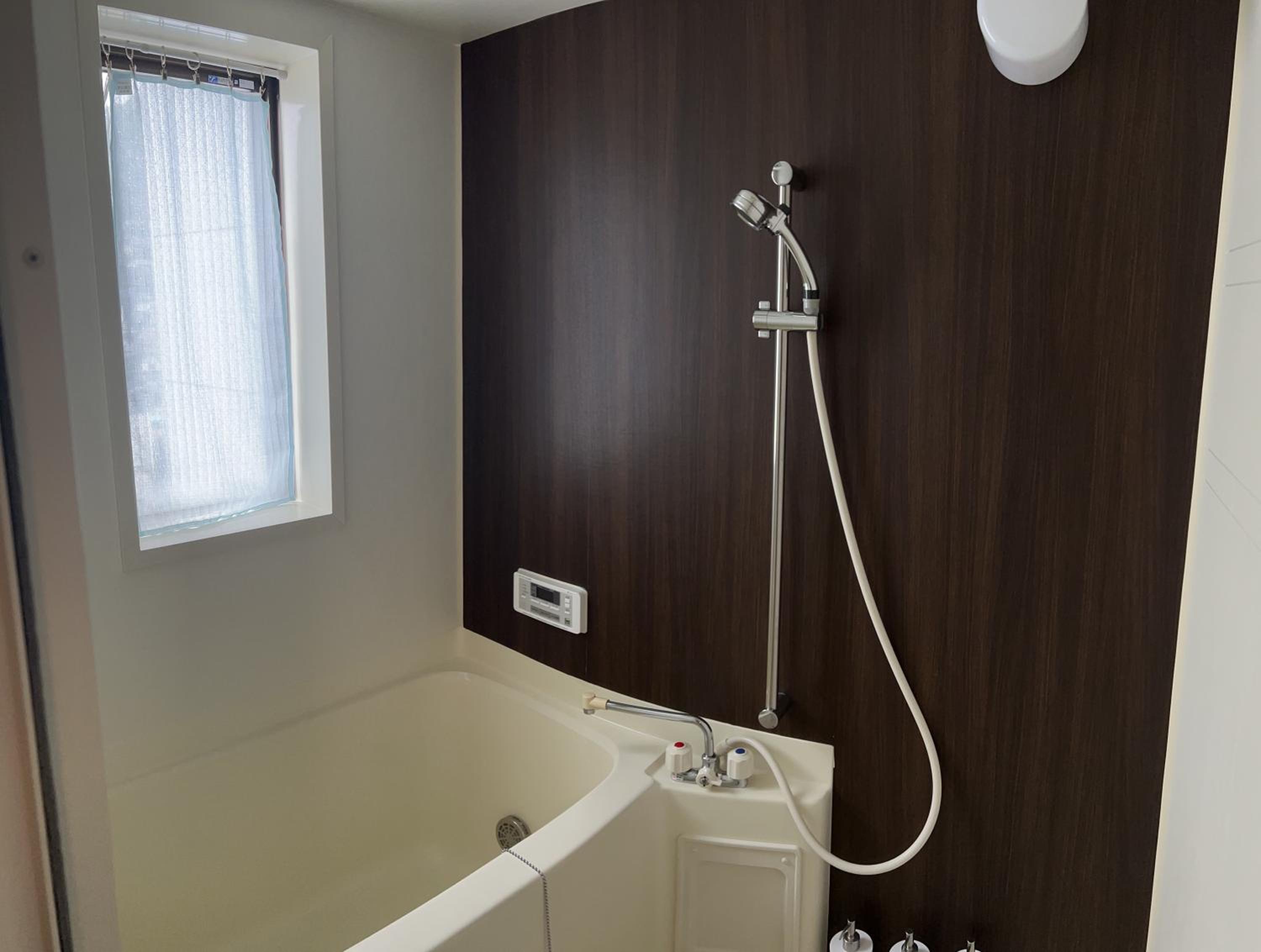 One-Bedroom Apartment - Photo 15
