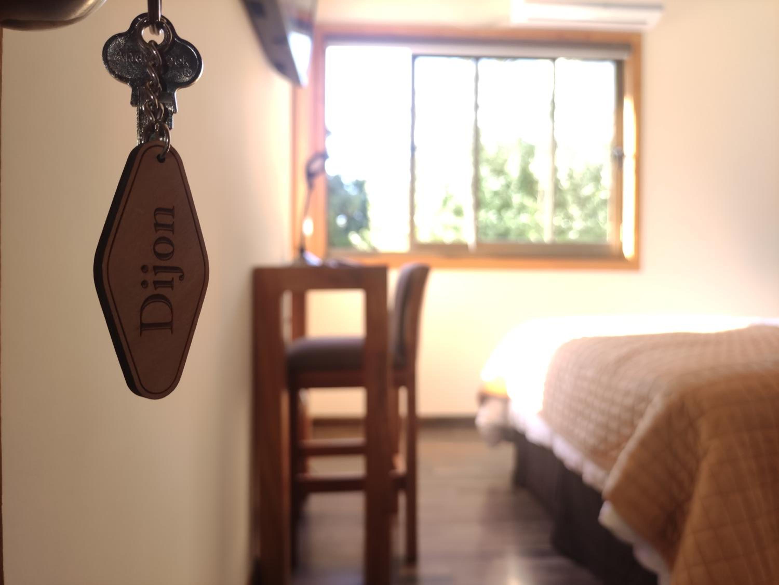 Single Room with Private Bathroom photo 1