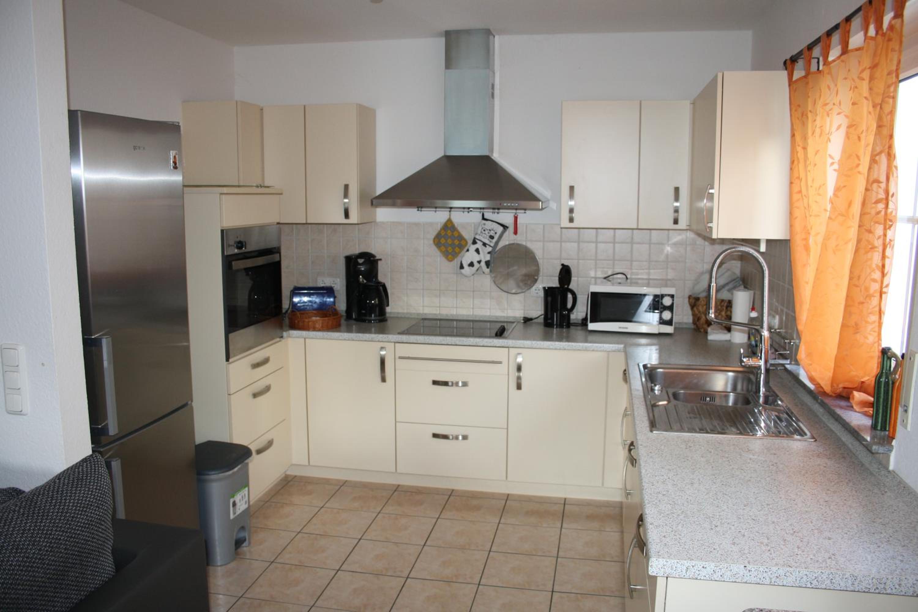 Apartment - Ground Floor photo 2