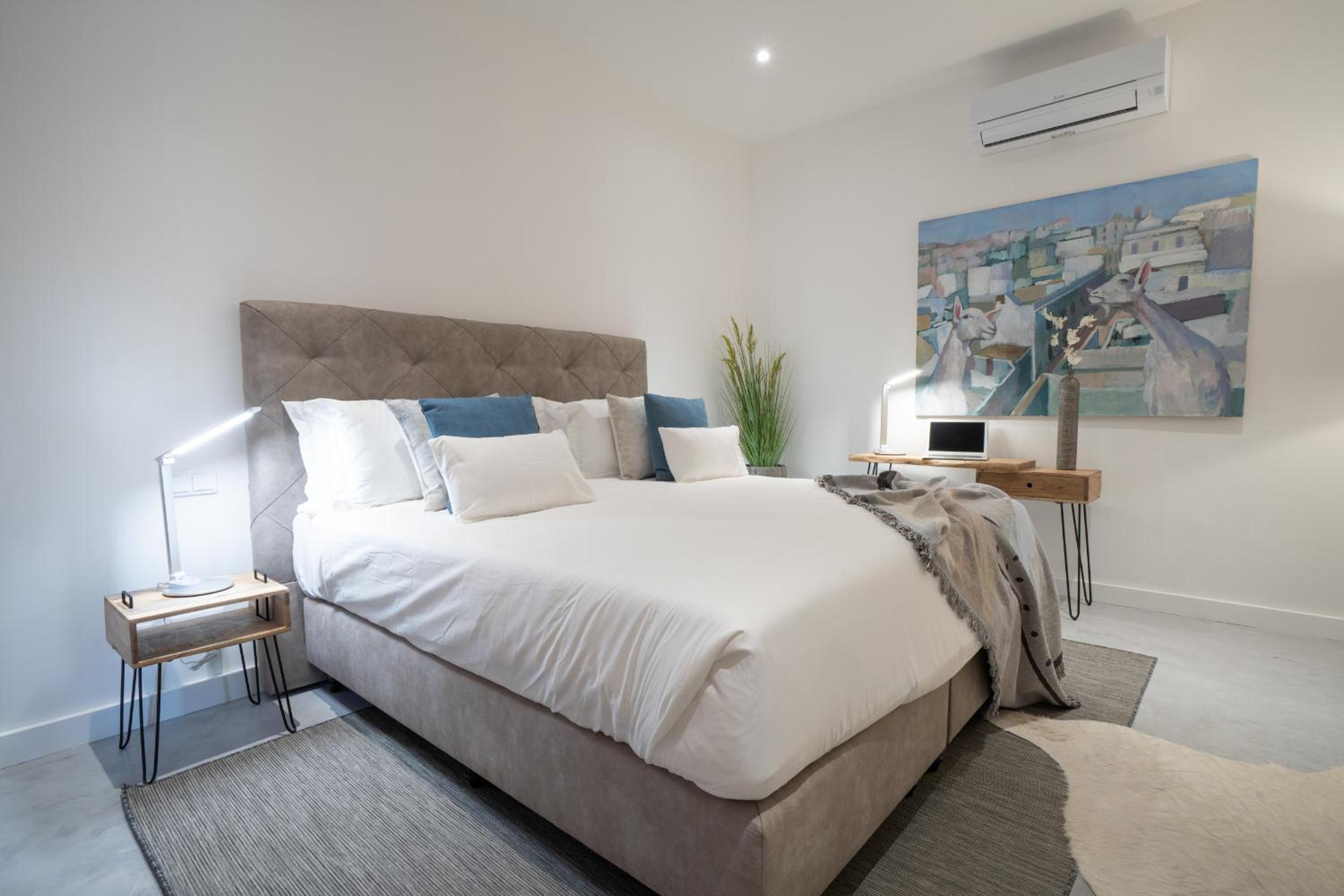 Superior King Room photo 2