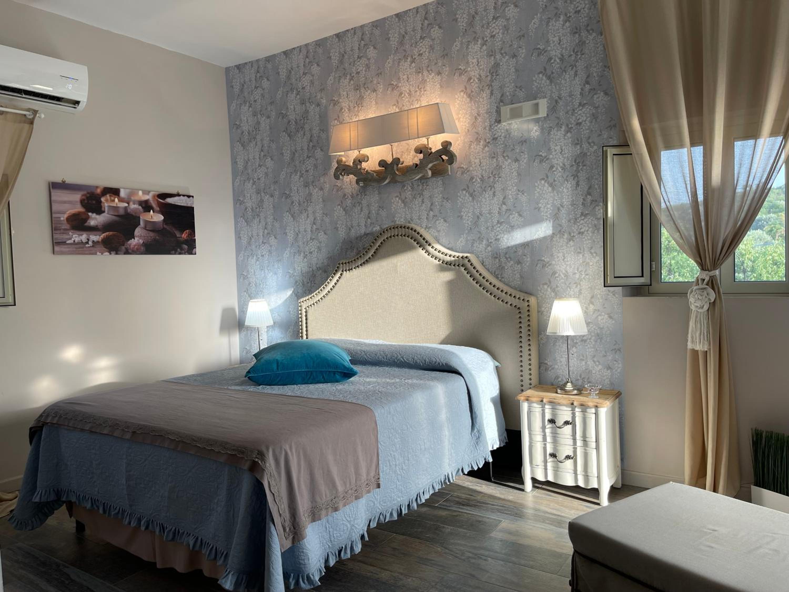 Quadruple Room with Terrace