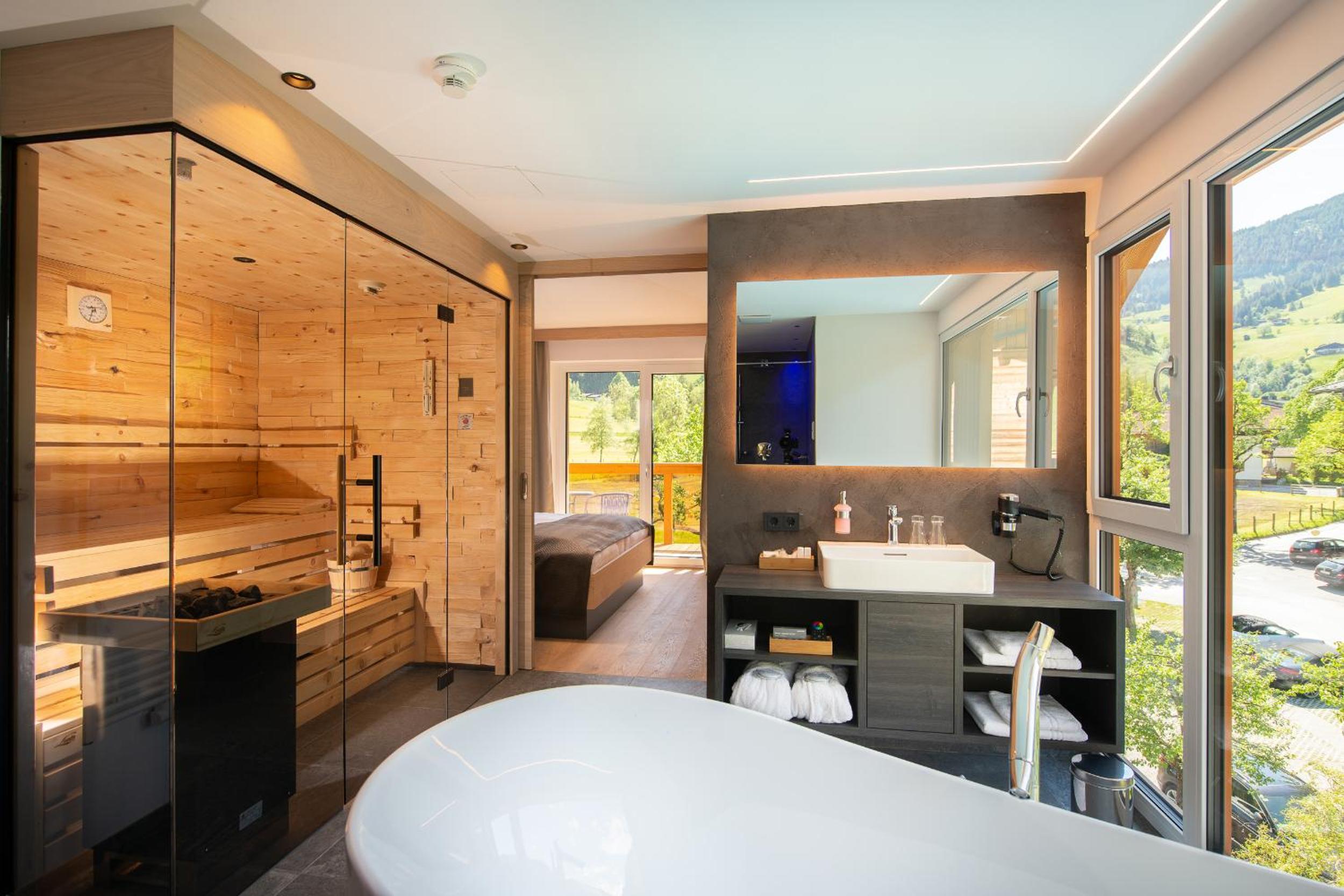 Suite with Sauna photo 3