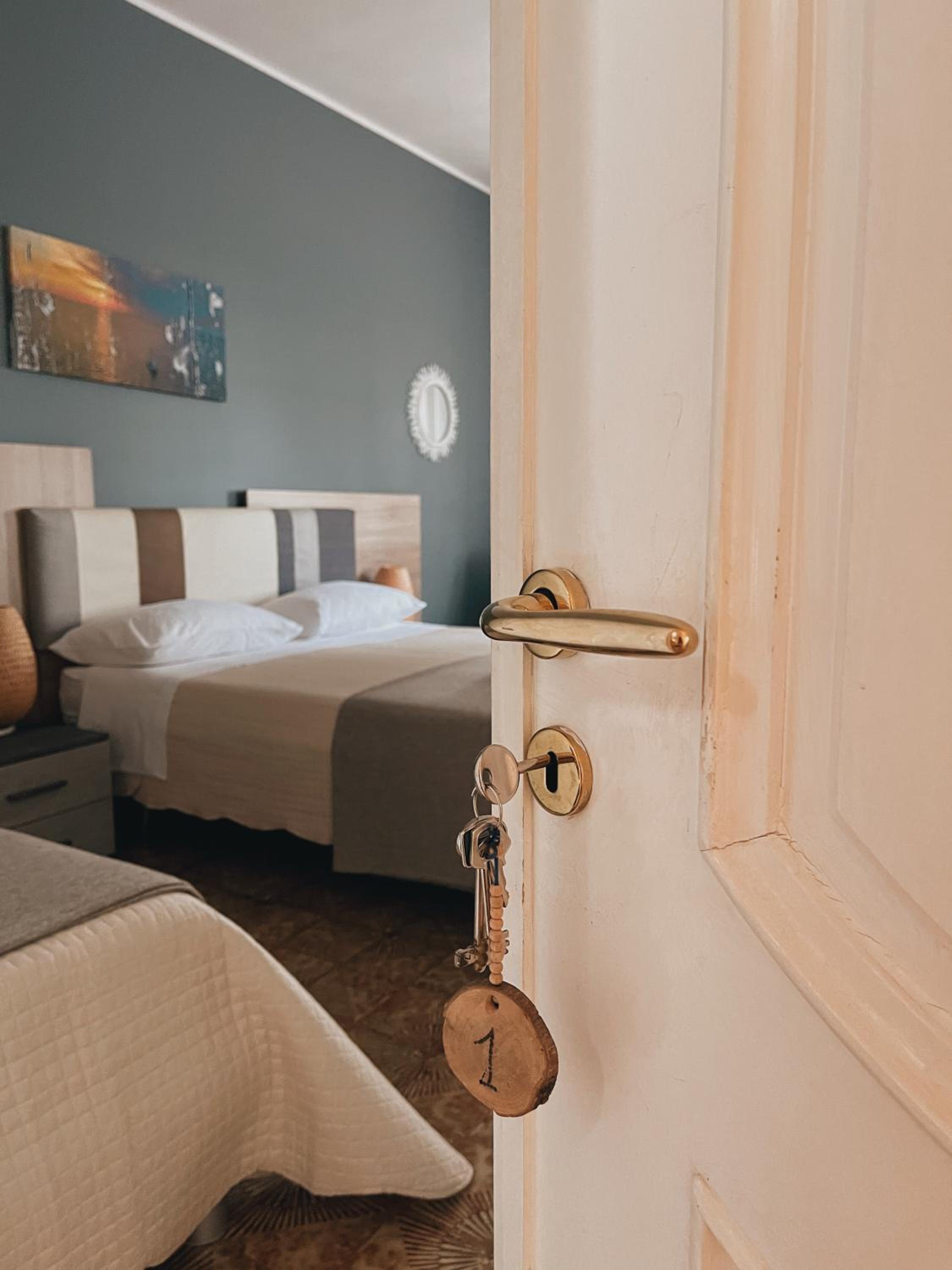 Triple Room with Private External Bathroom photo 1