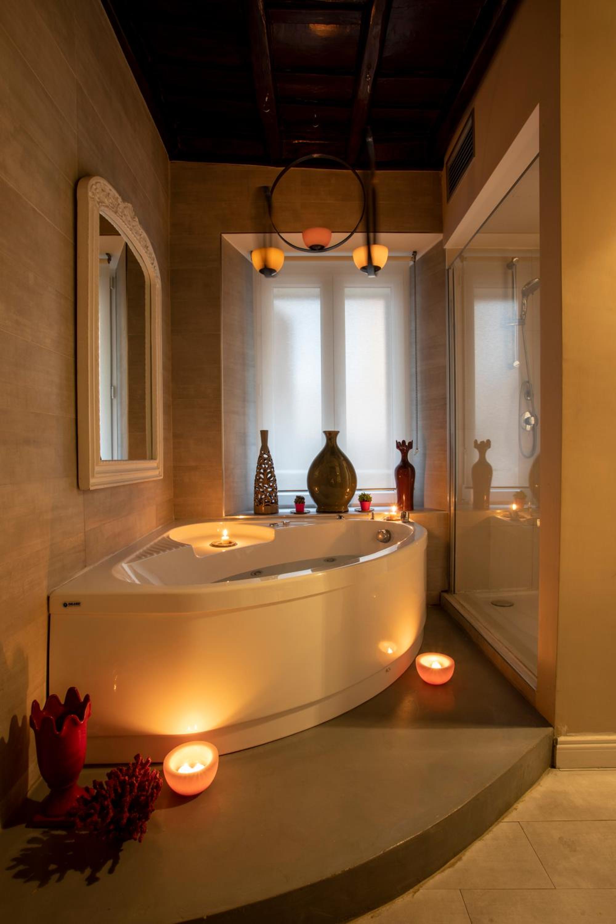 King Room with Spa Bath photo 3