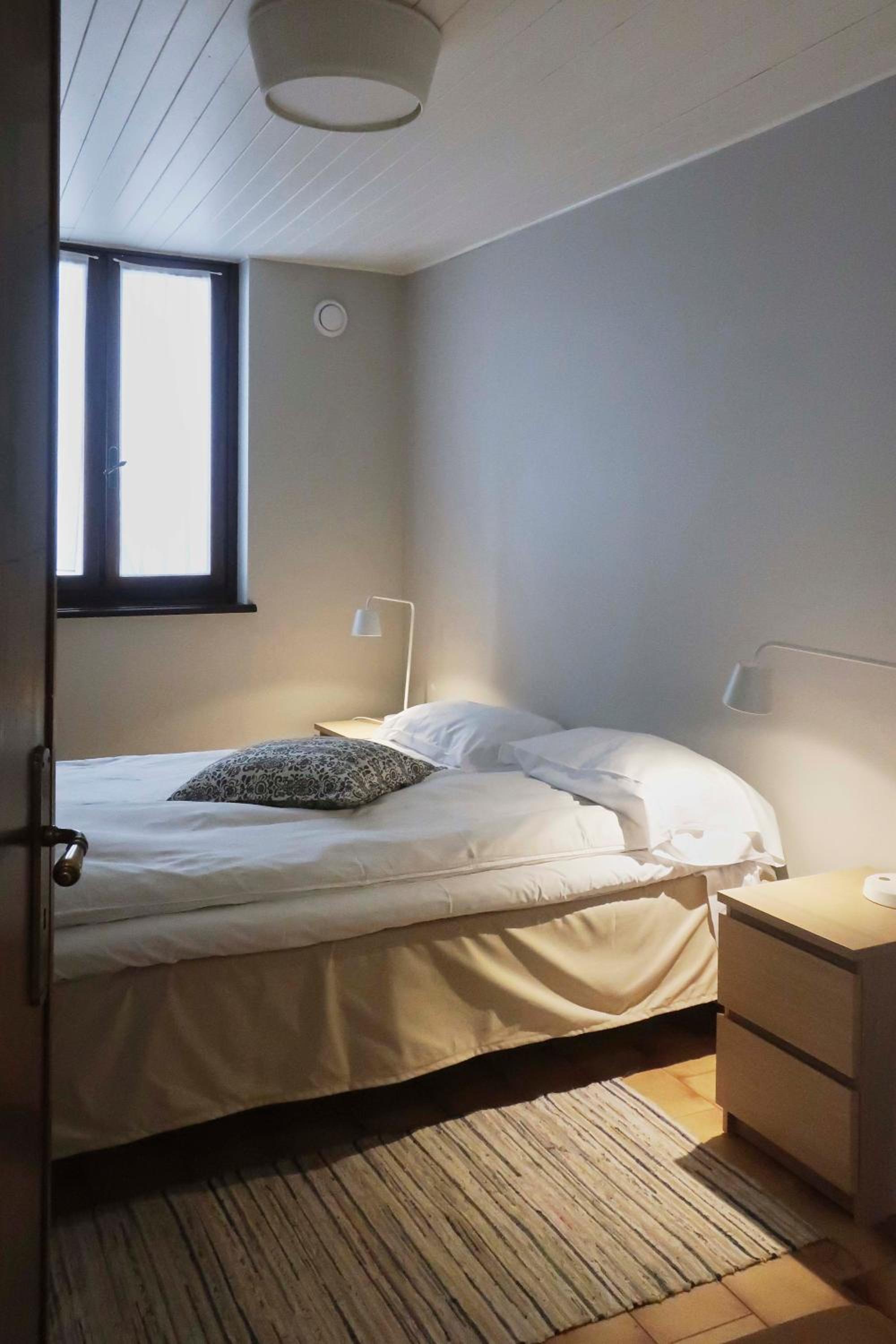 Apartment photo 2