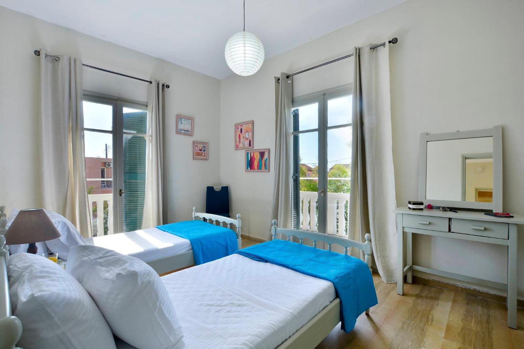 Apartment With Garden View