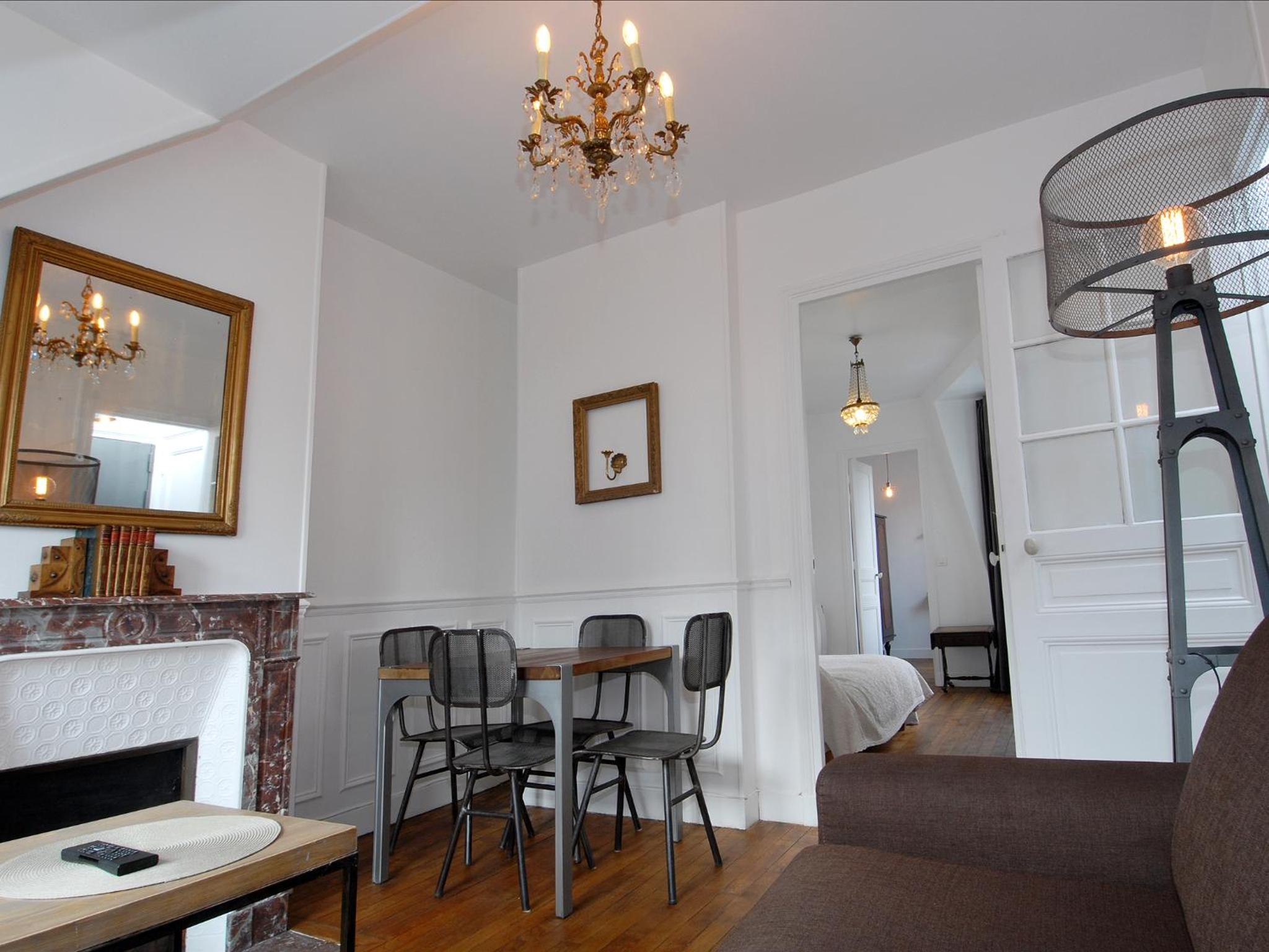 Apartment photo 1