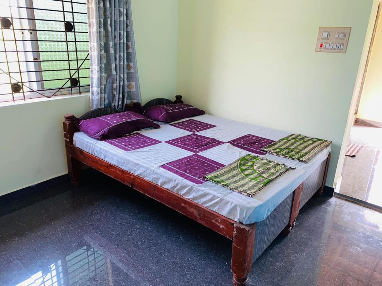 Standard Double Room - Photo 1