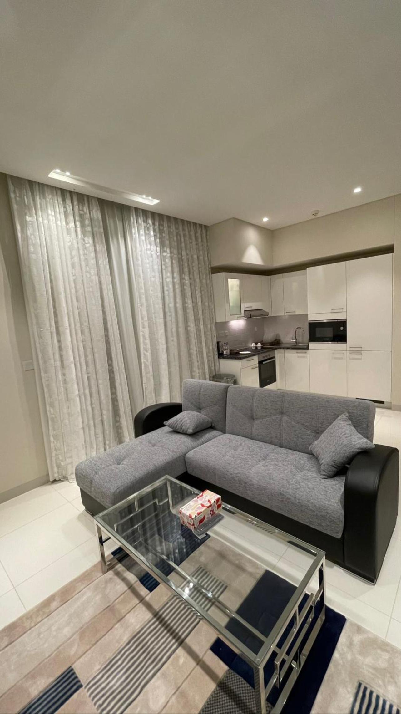 One-Bedroom Apartment photo 1