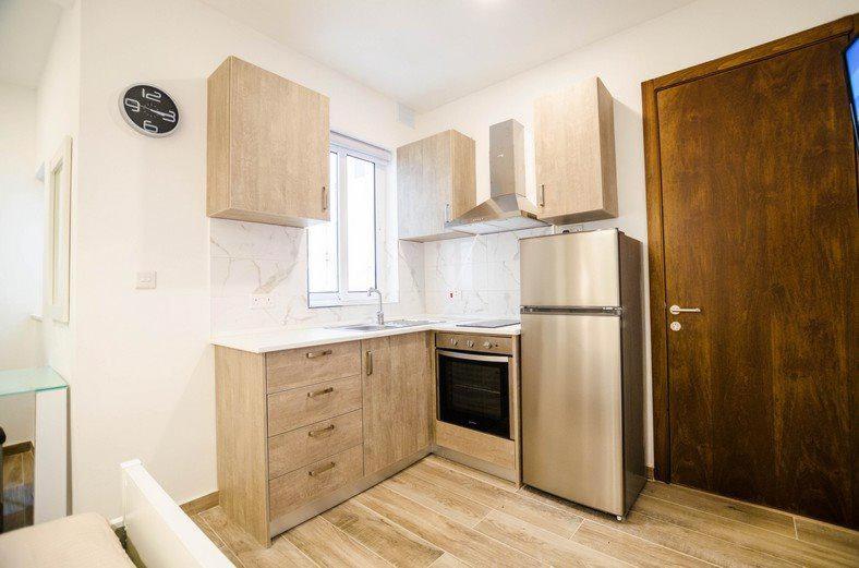 One-Bedroom Apartment - Photo 9