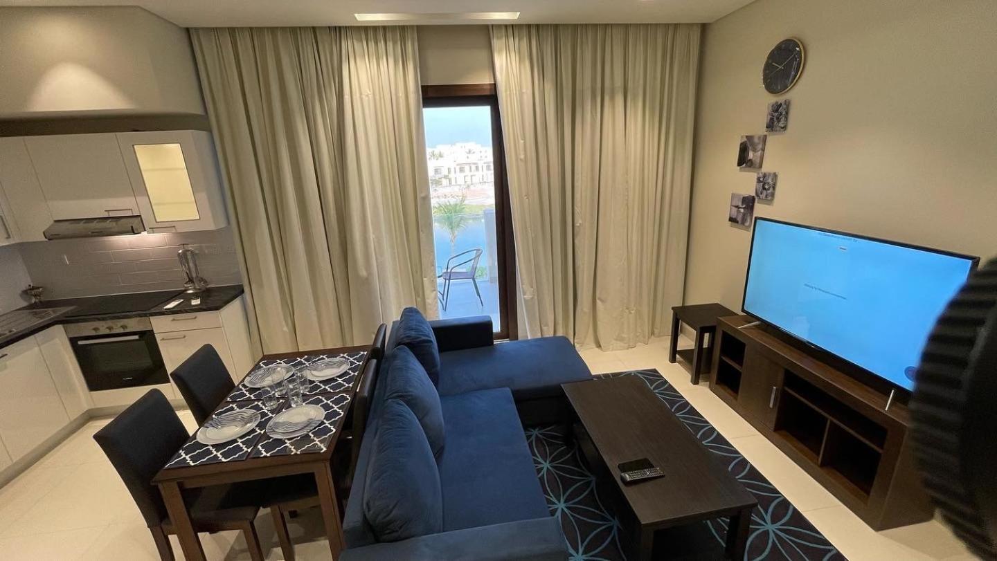 Apartment With Lake View photo 1
