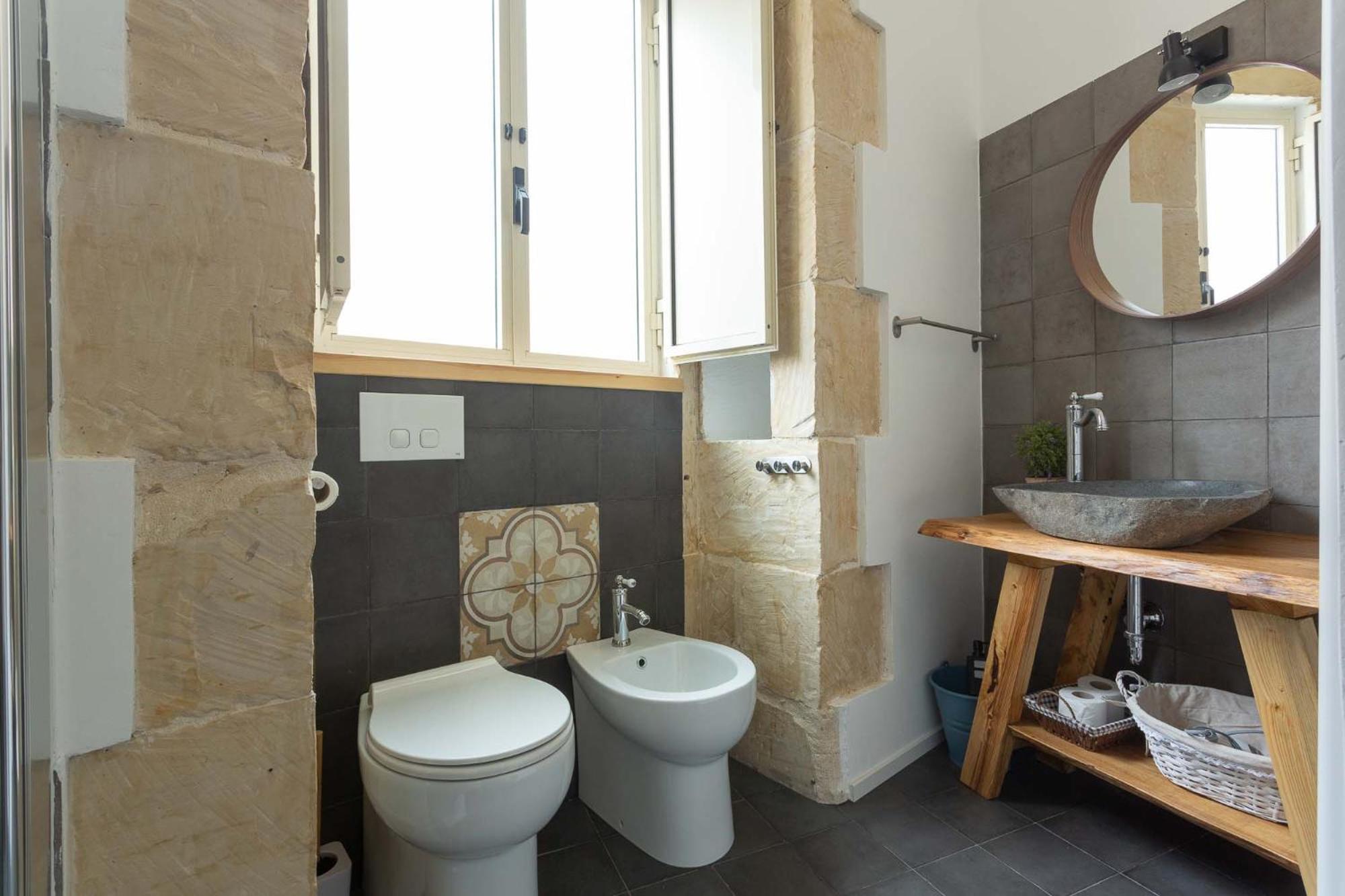 Deluxe Triple Room photo 2