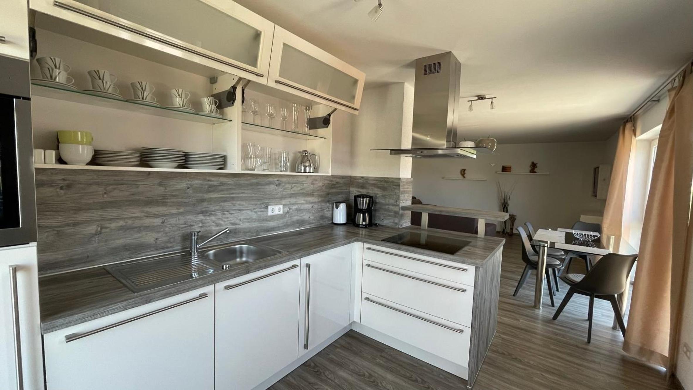 Superior Apartment photo 3