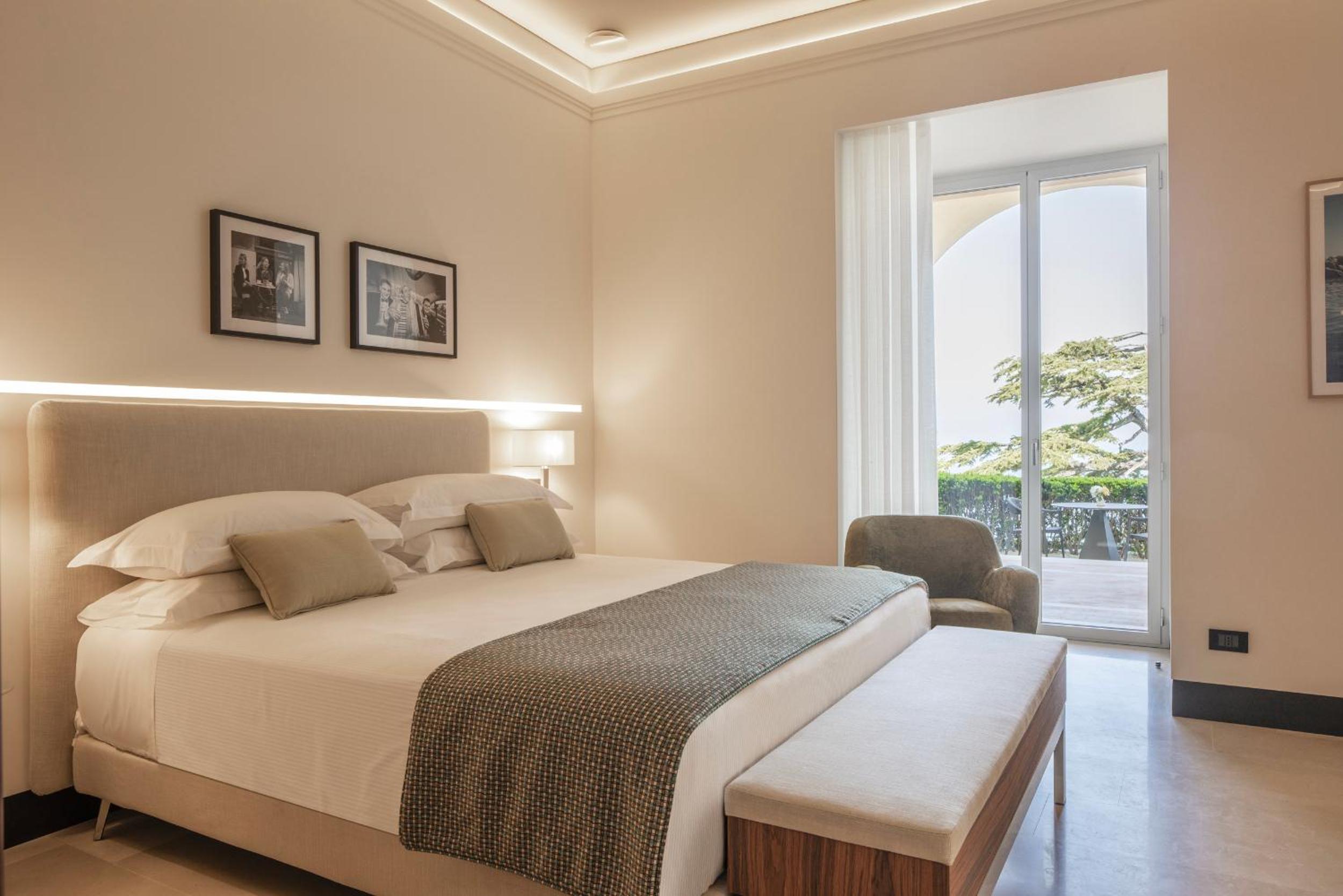 Unconventional Junior Suite with Mini Pool and Sea View - Adults only - Photo 8