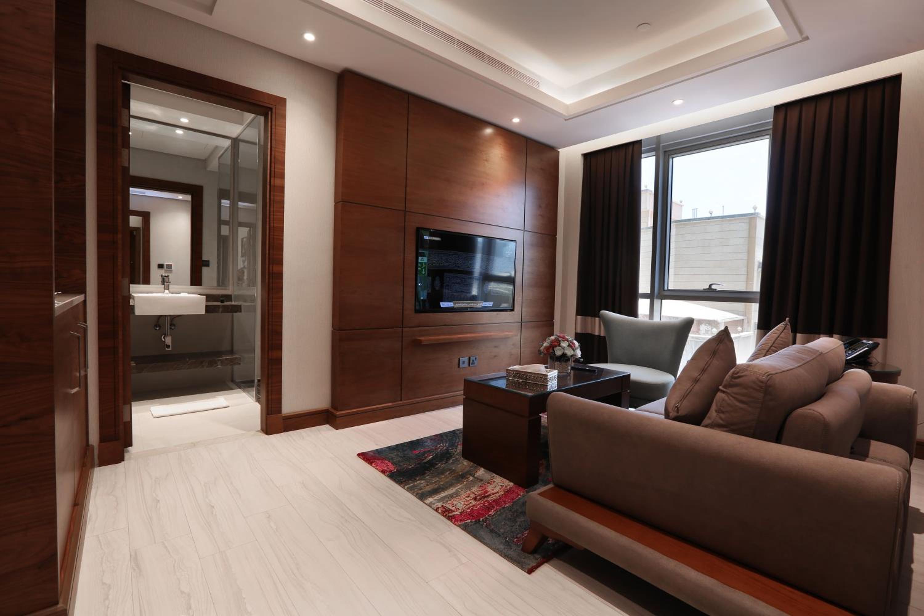 Junior Suite - Photo 2