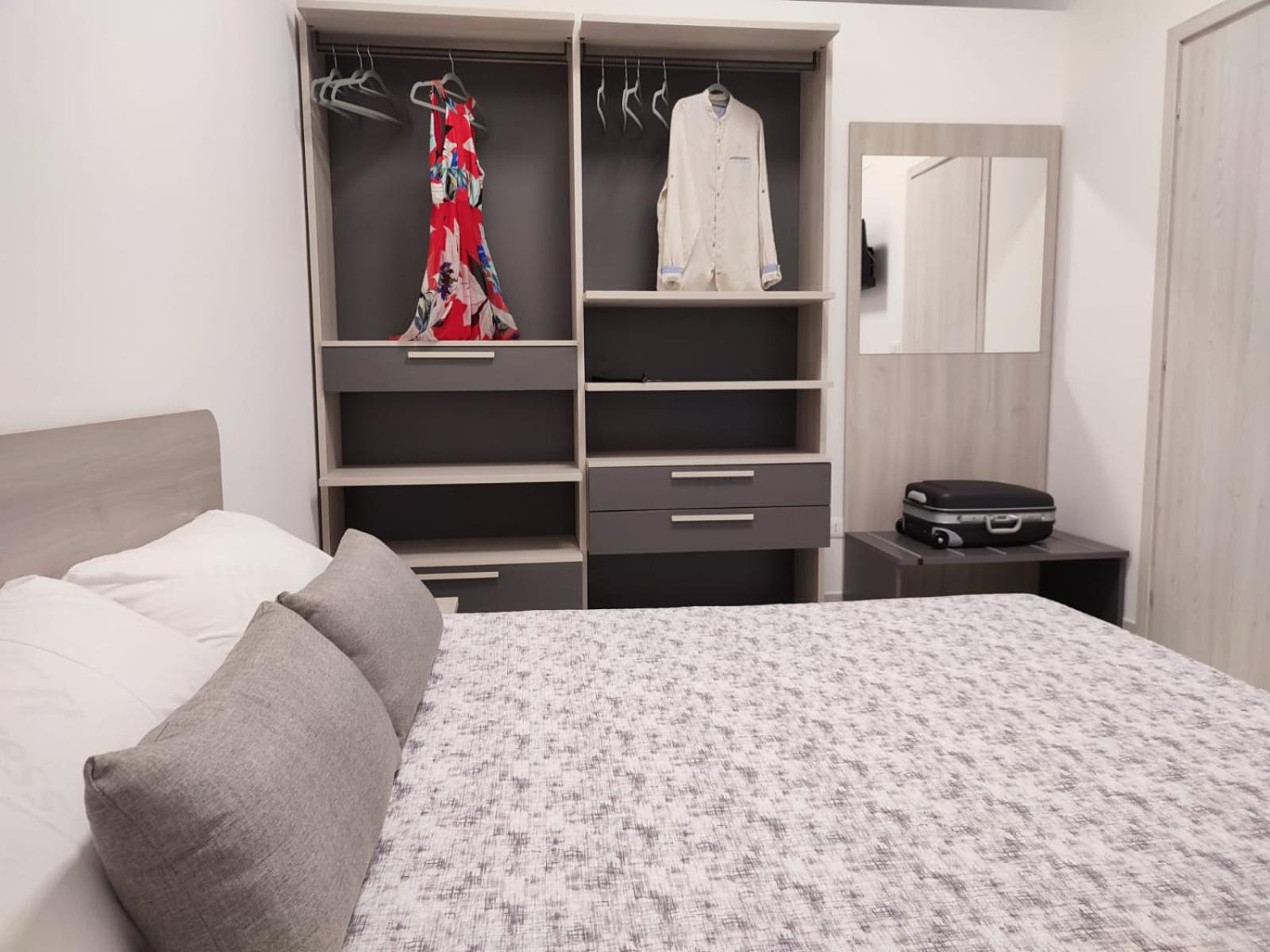 Apartment - Ground Floor photo 1