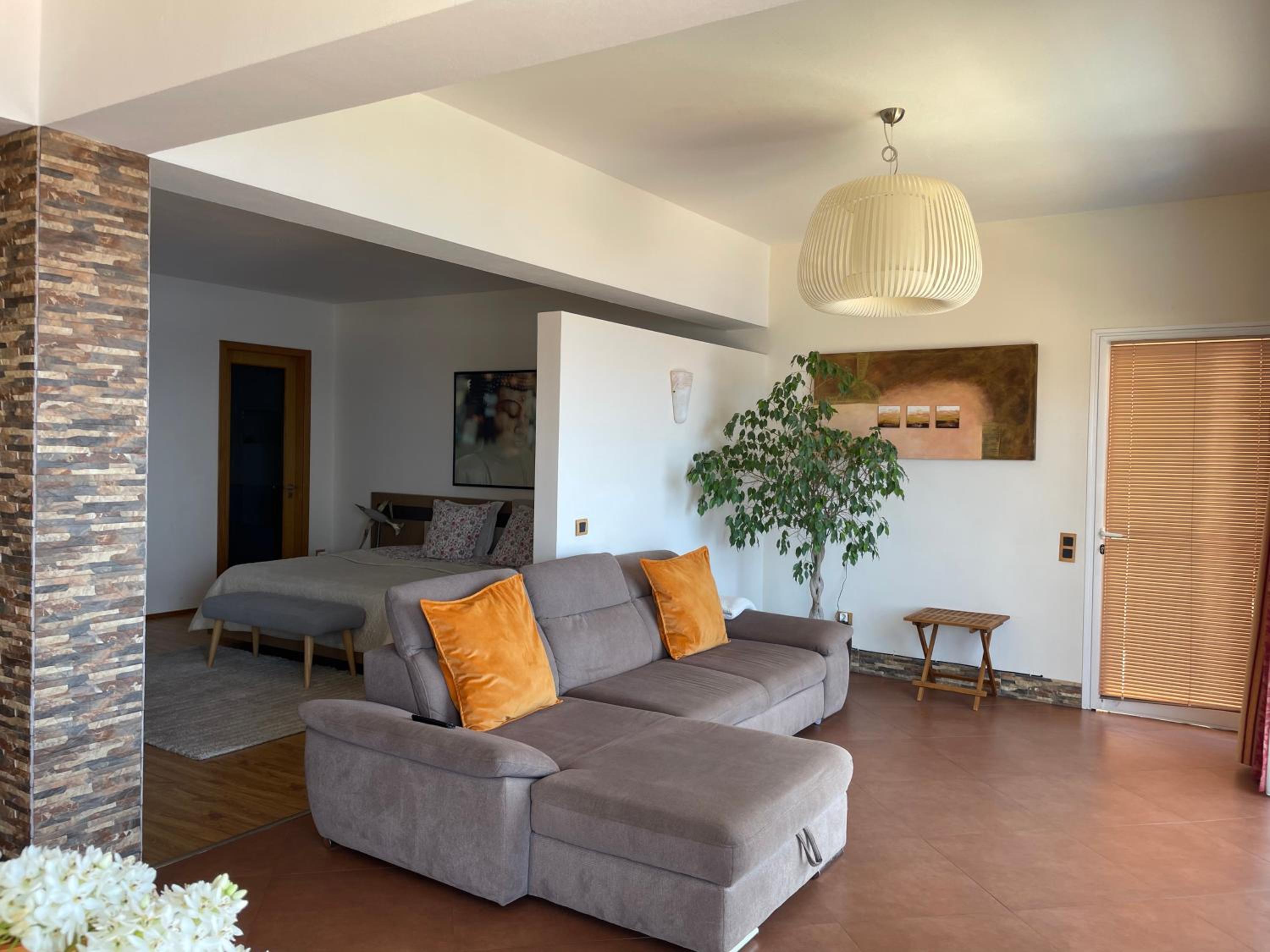 Apartment with Sea View - Car included