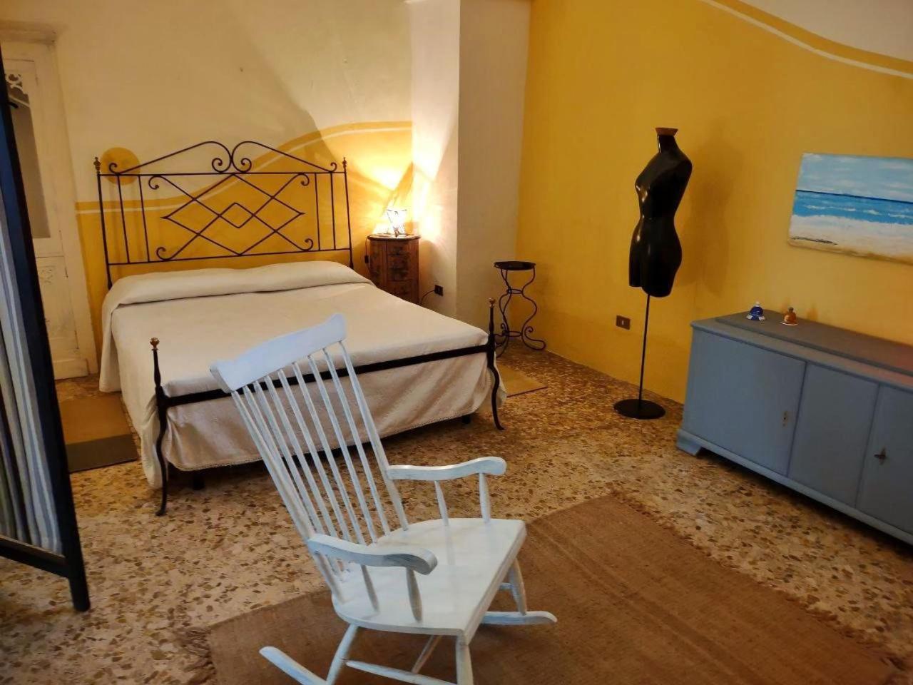 Apartment - Ground Floor - Photo 1