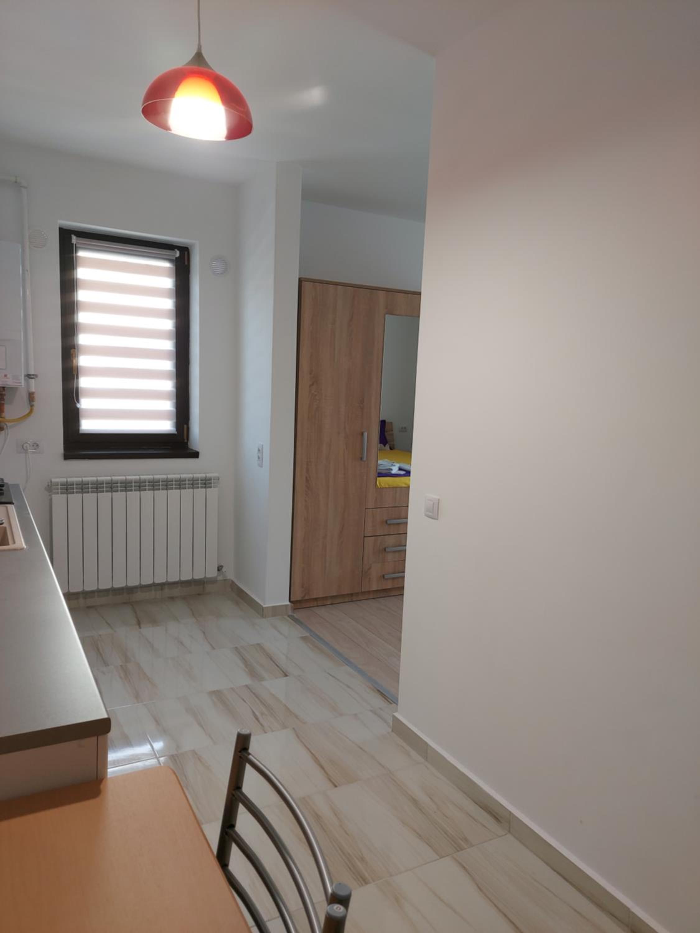 One-Bedroom Apartment - Photo 6