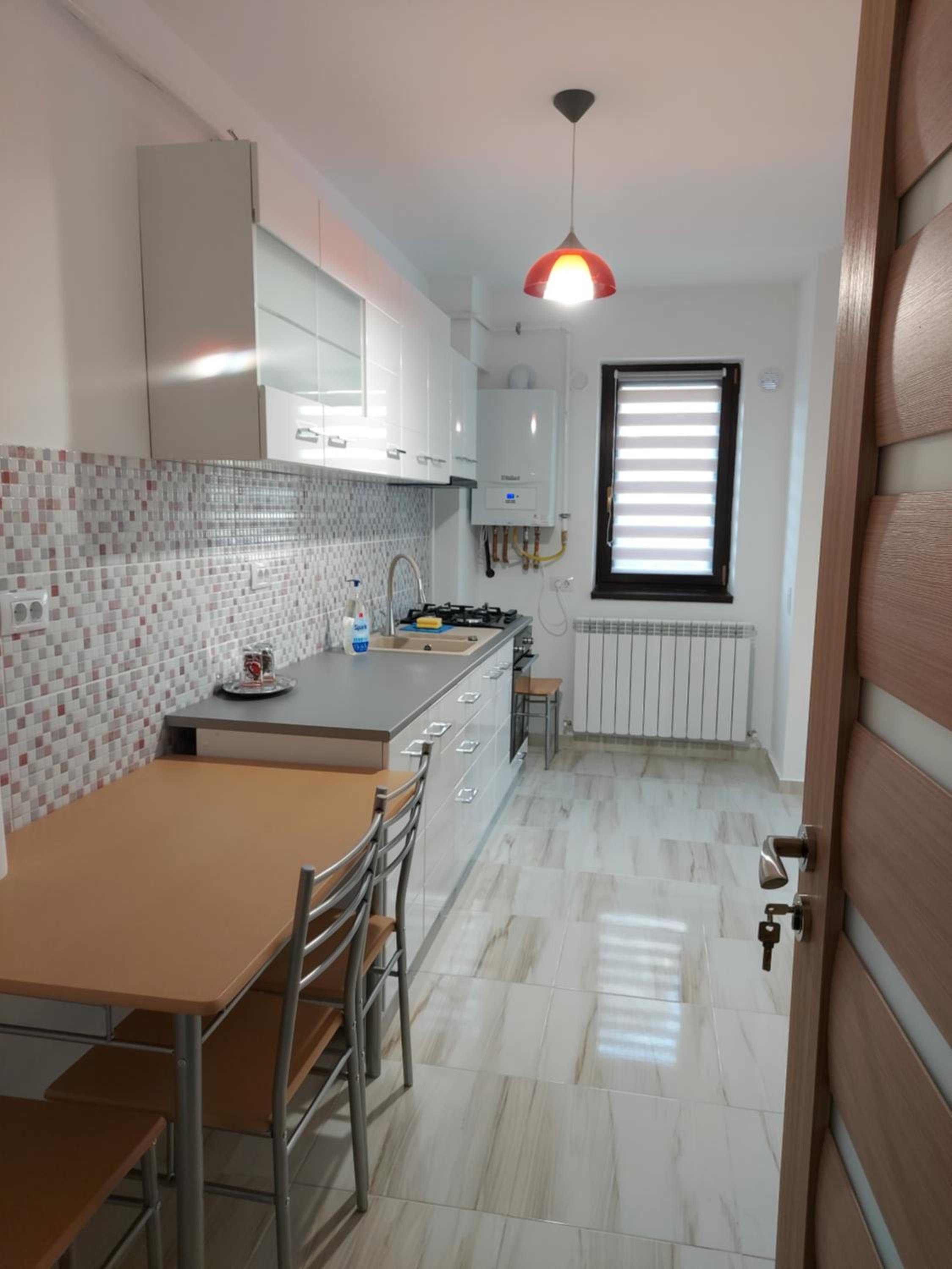 One-Bedroom Apartment - Photo 7