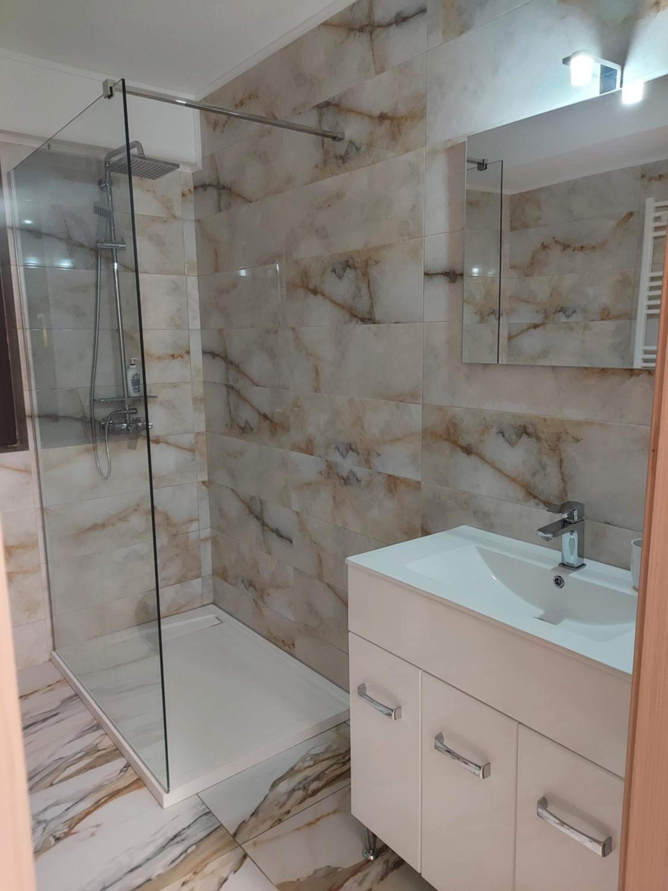 One-Bedroom Apartment - Photo 25