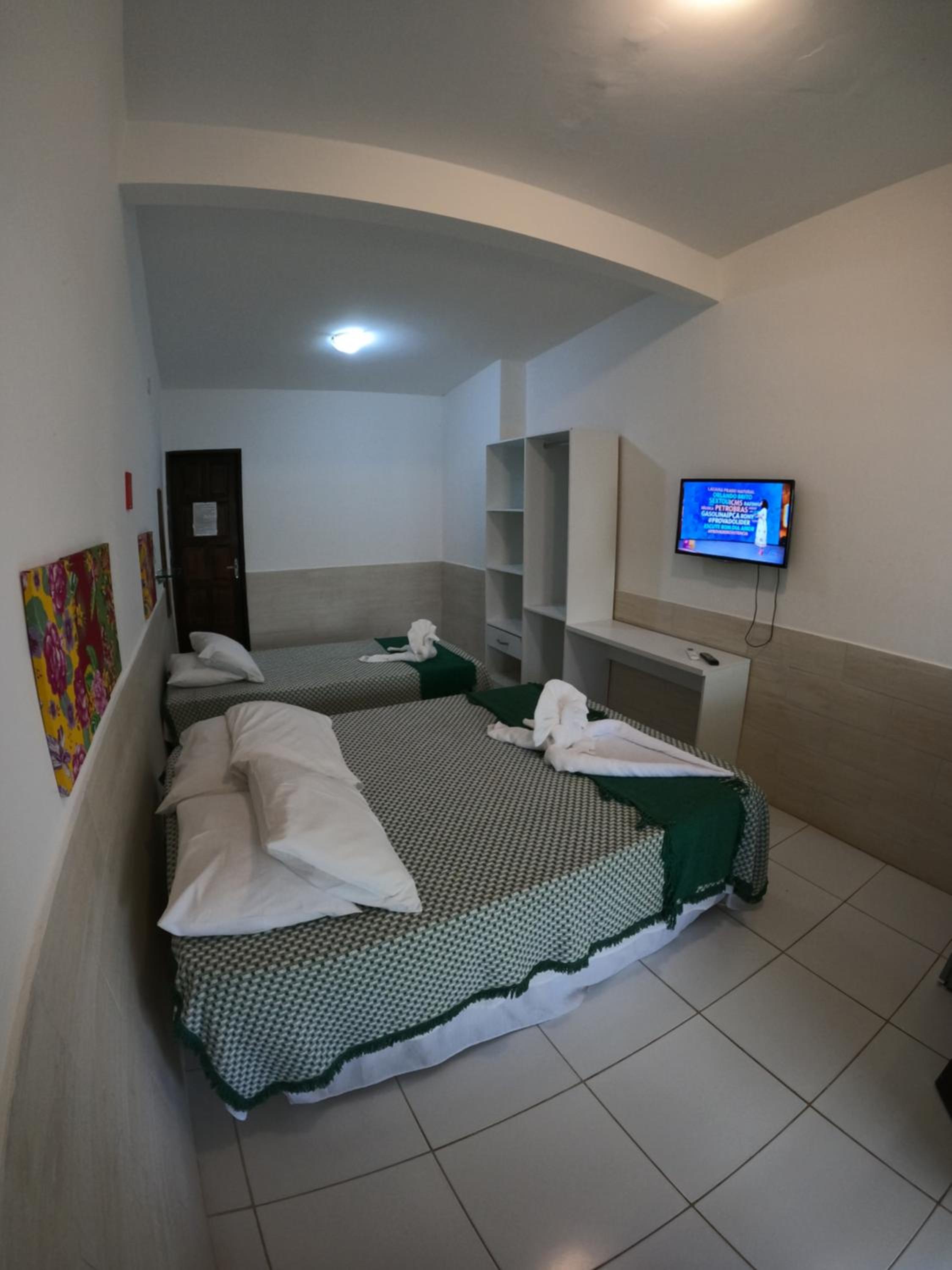 Triple Room with Terrace - Photo 12
