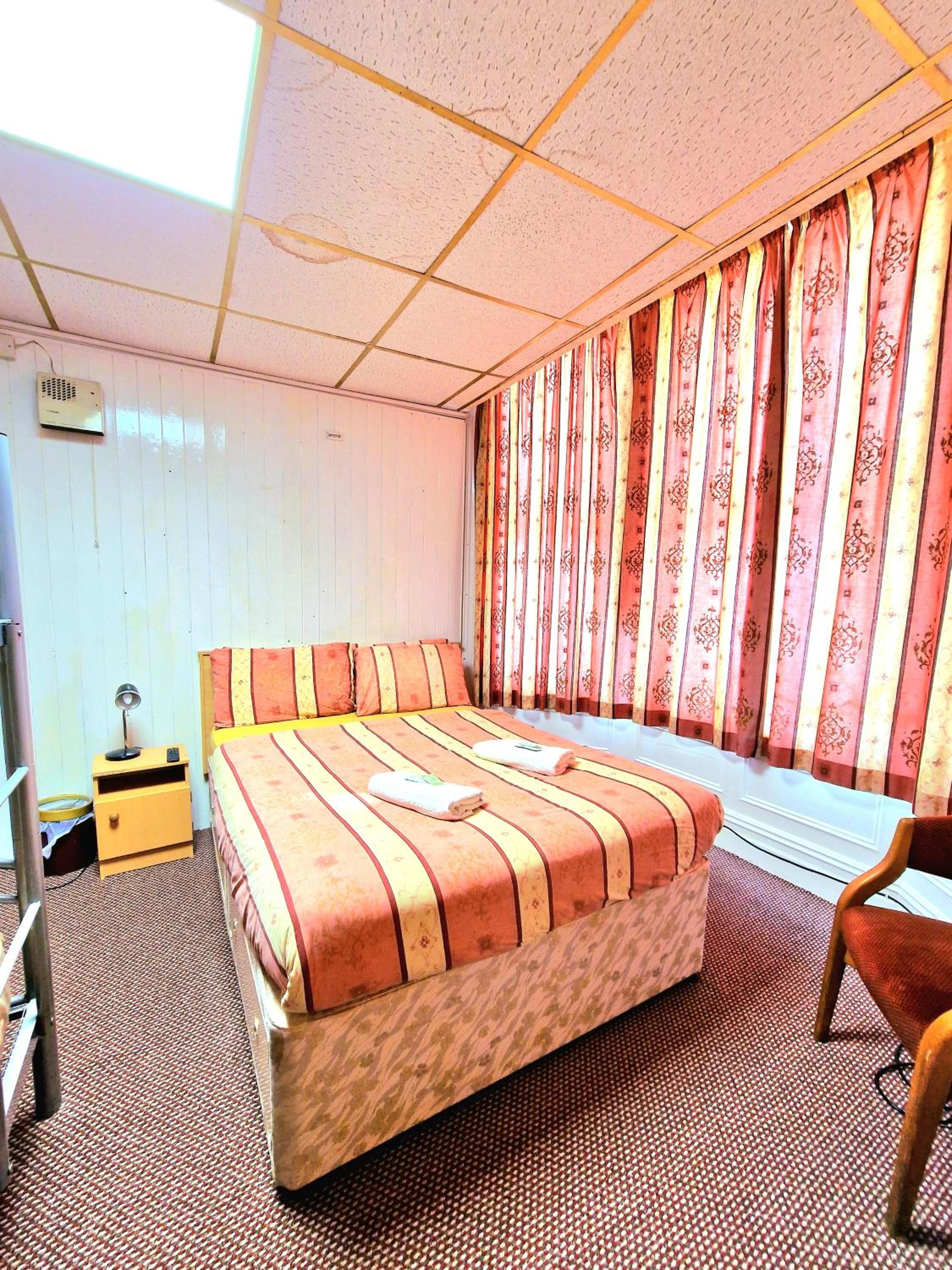 Standard Quadruple Room - Photo 3