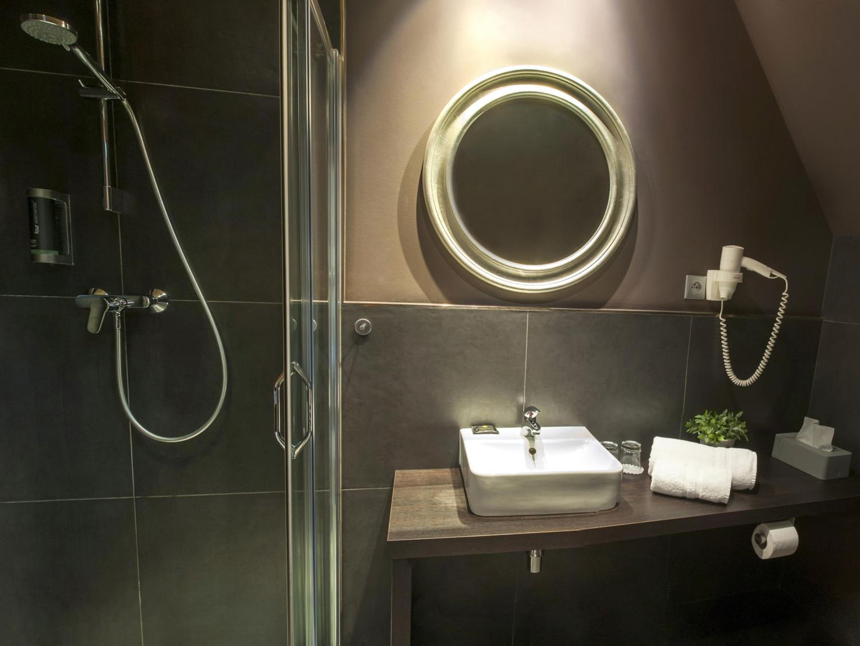 Premium Room - Photo 3