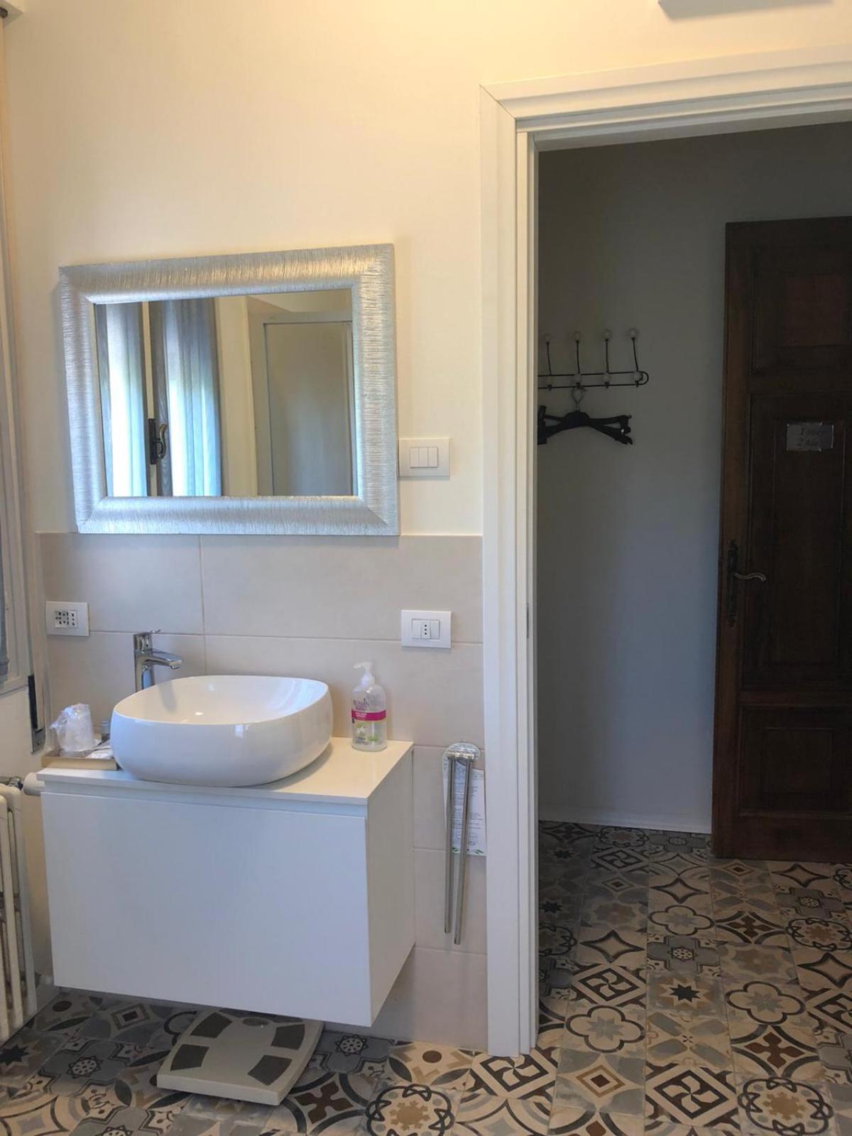 Comfort Triple Room with Shower - Photo 3