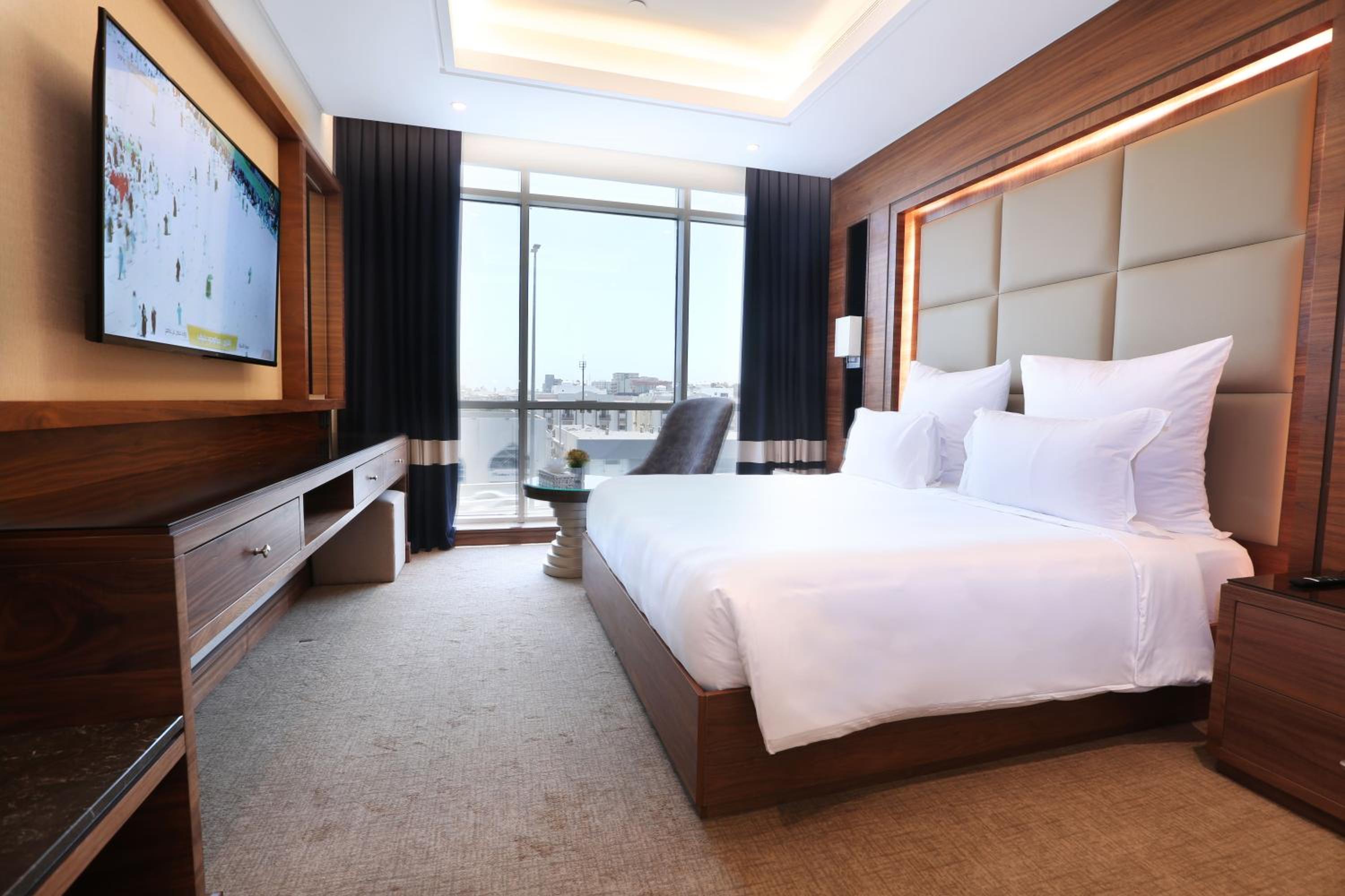 Executive Junior Suite - Photo 2