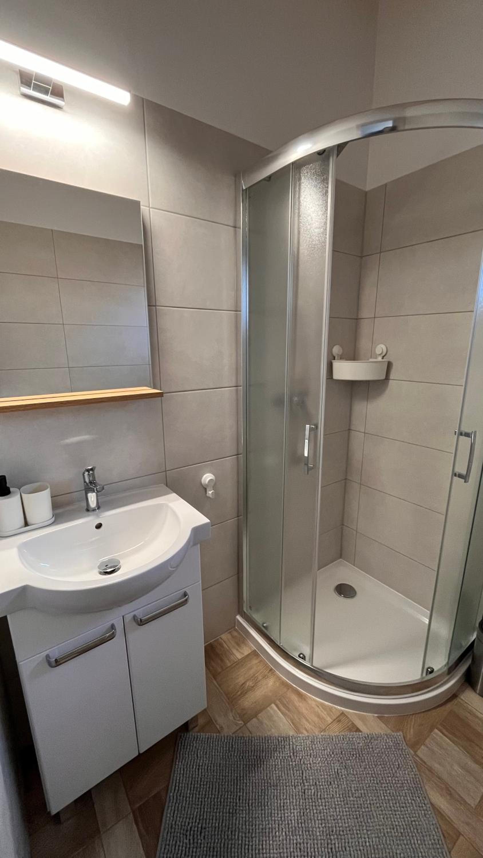 Two-Bedroom House photo 3