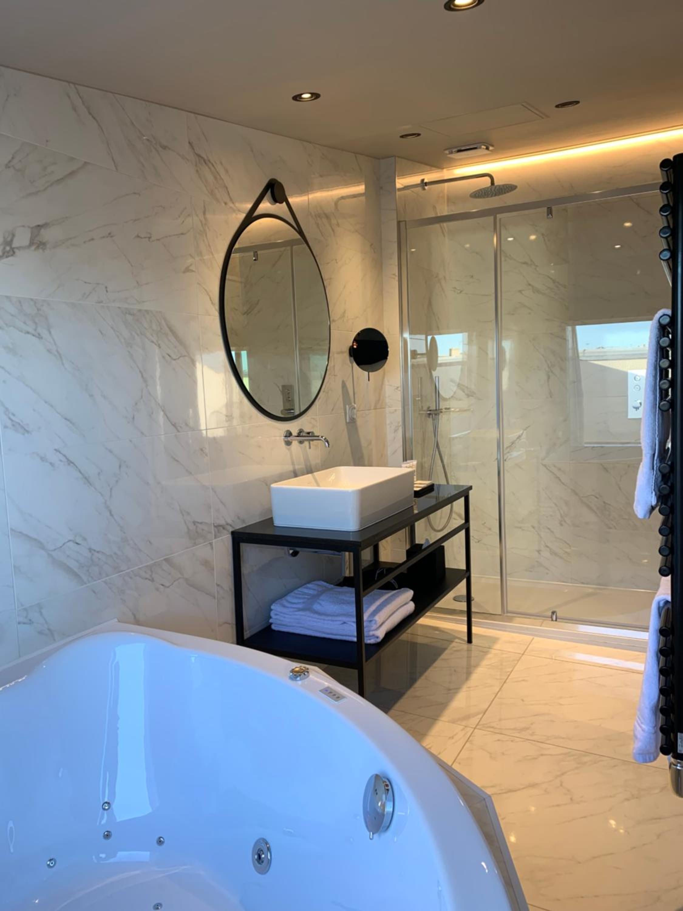 Deluxe Double Room Spa Bath and Terrace