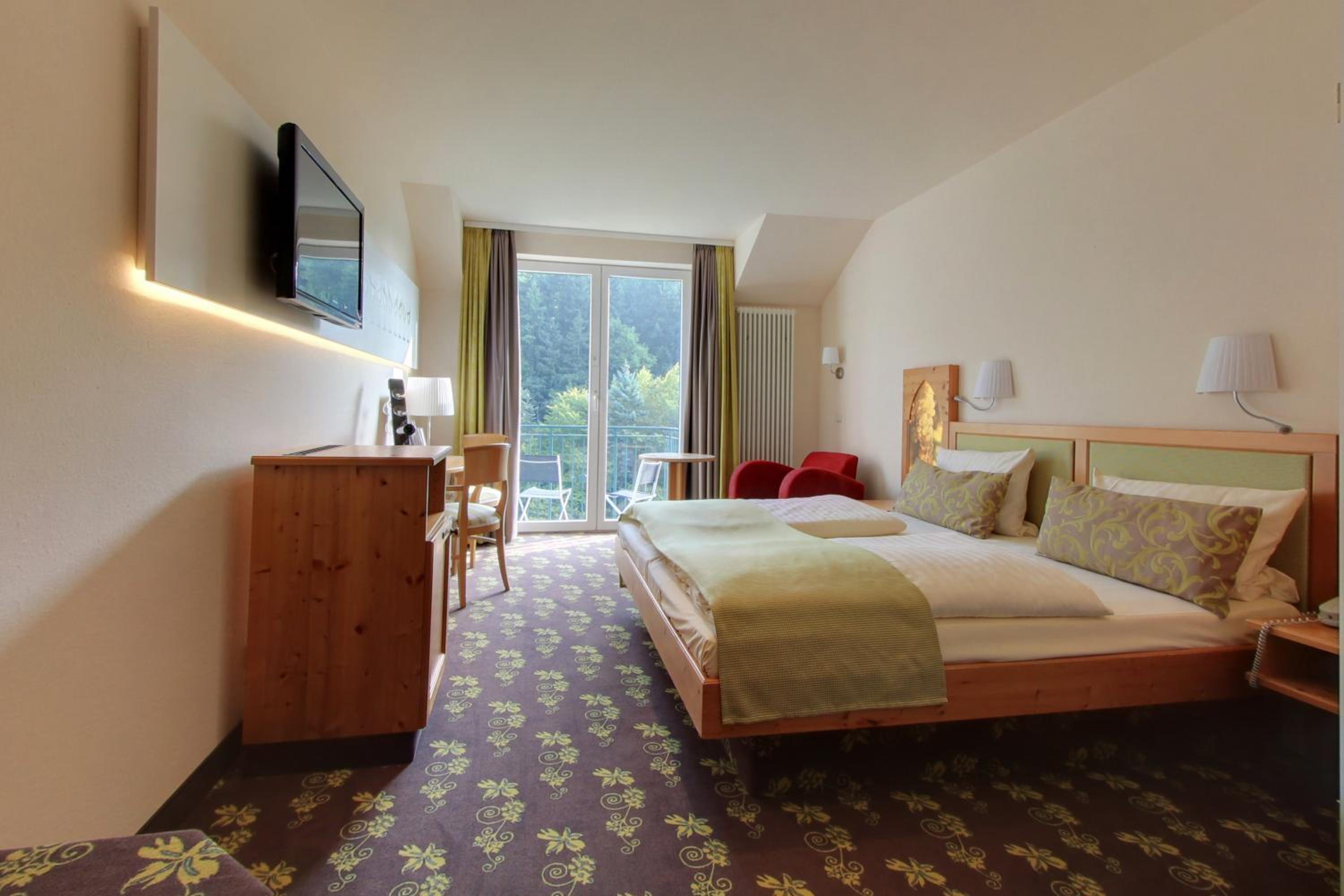 Comfort Double Room with Balcony - Photo 1