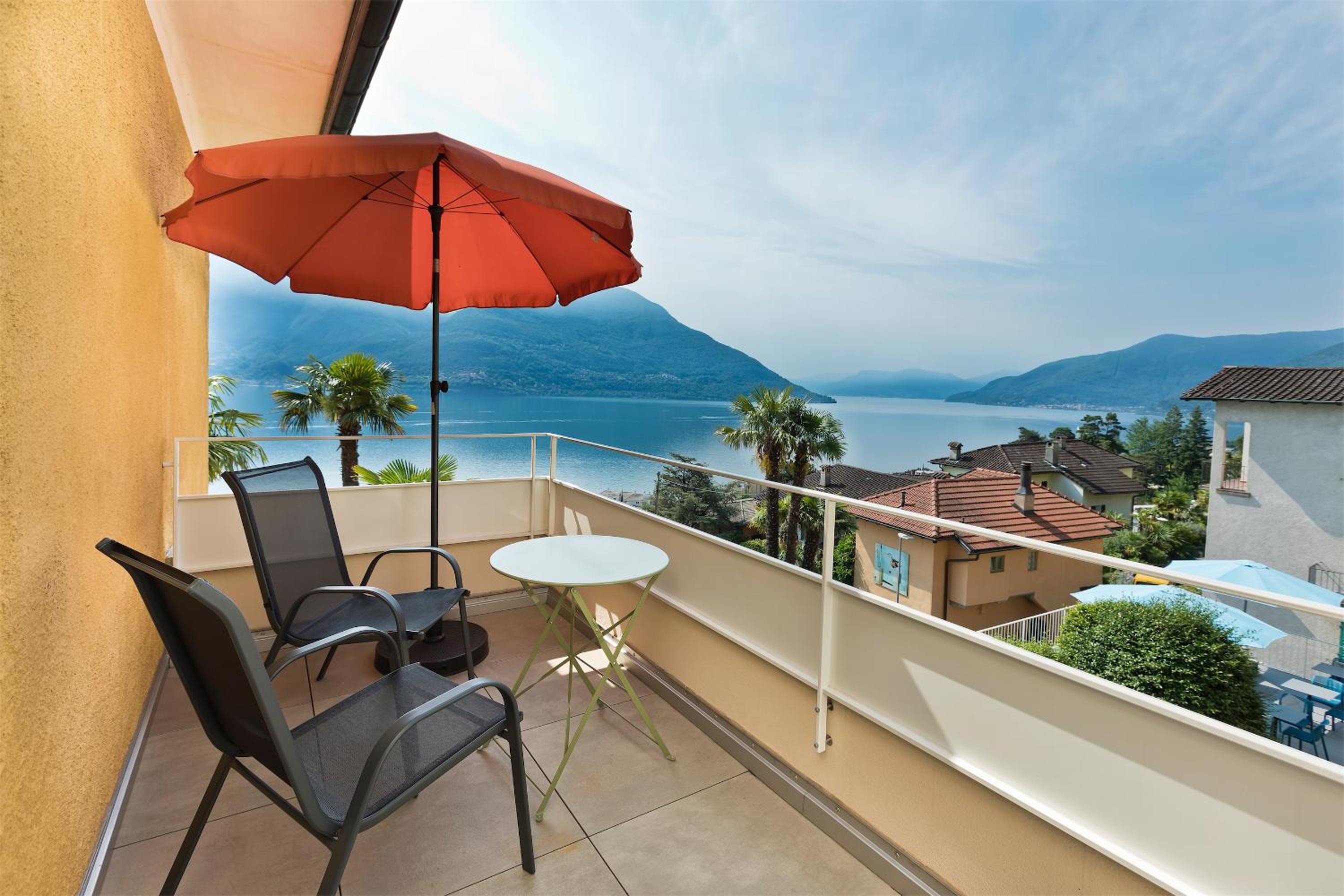 Panorama Double Room with Private External Bathroom - Photo 2