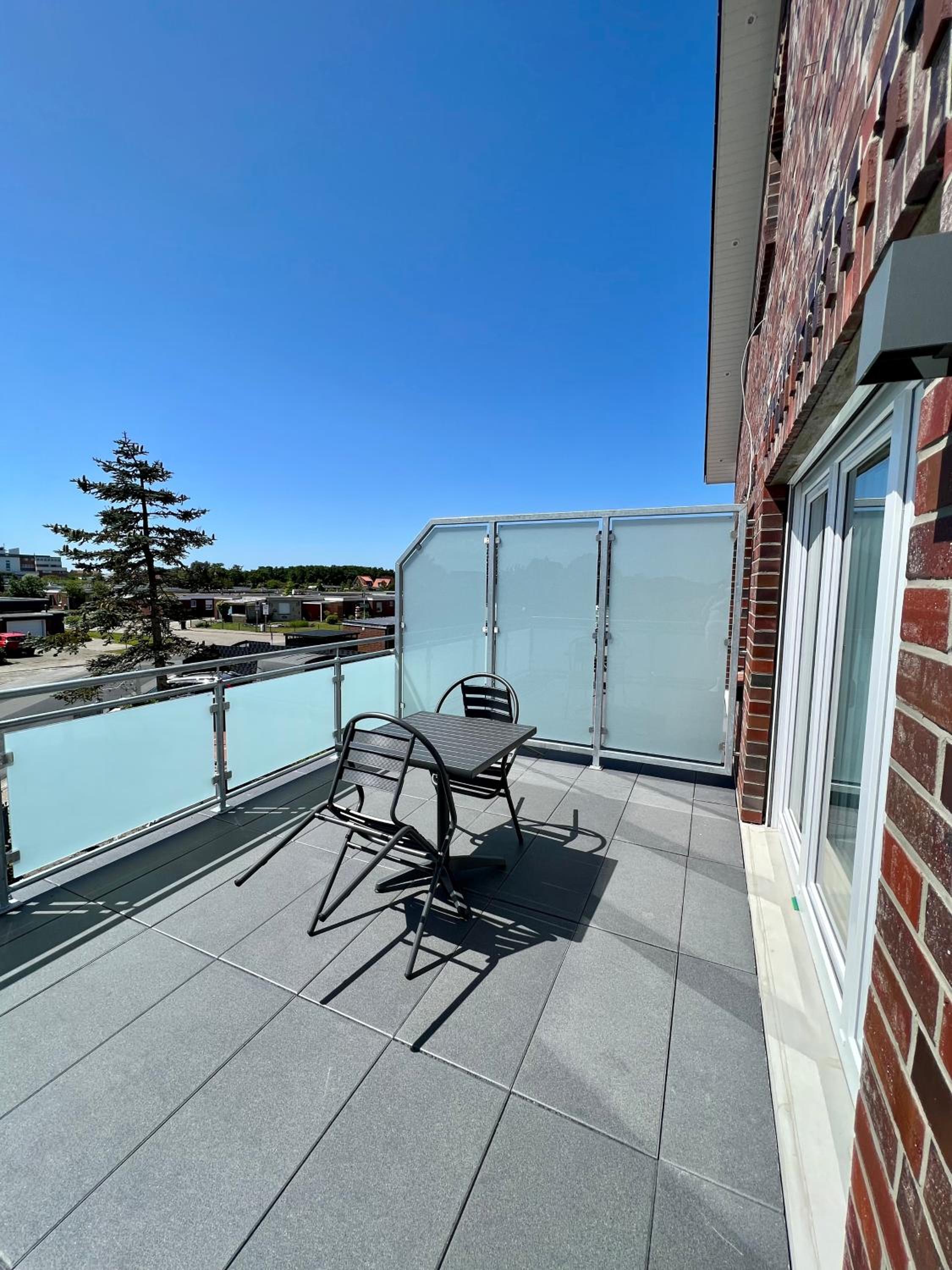Double Room with Balcony - Photo 4