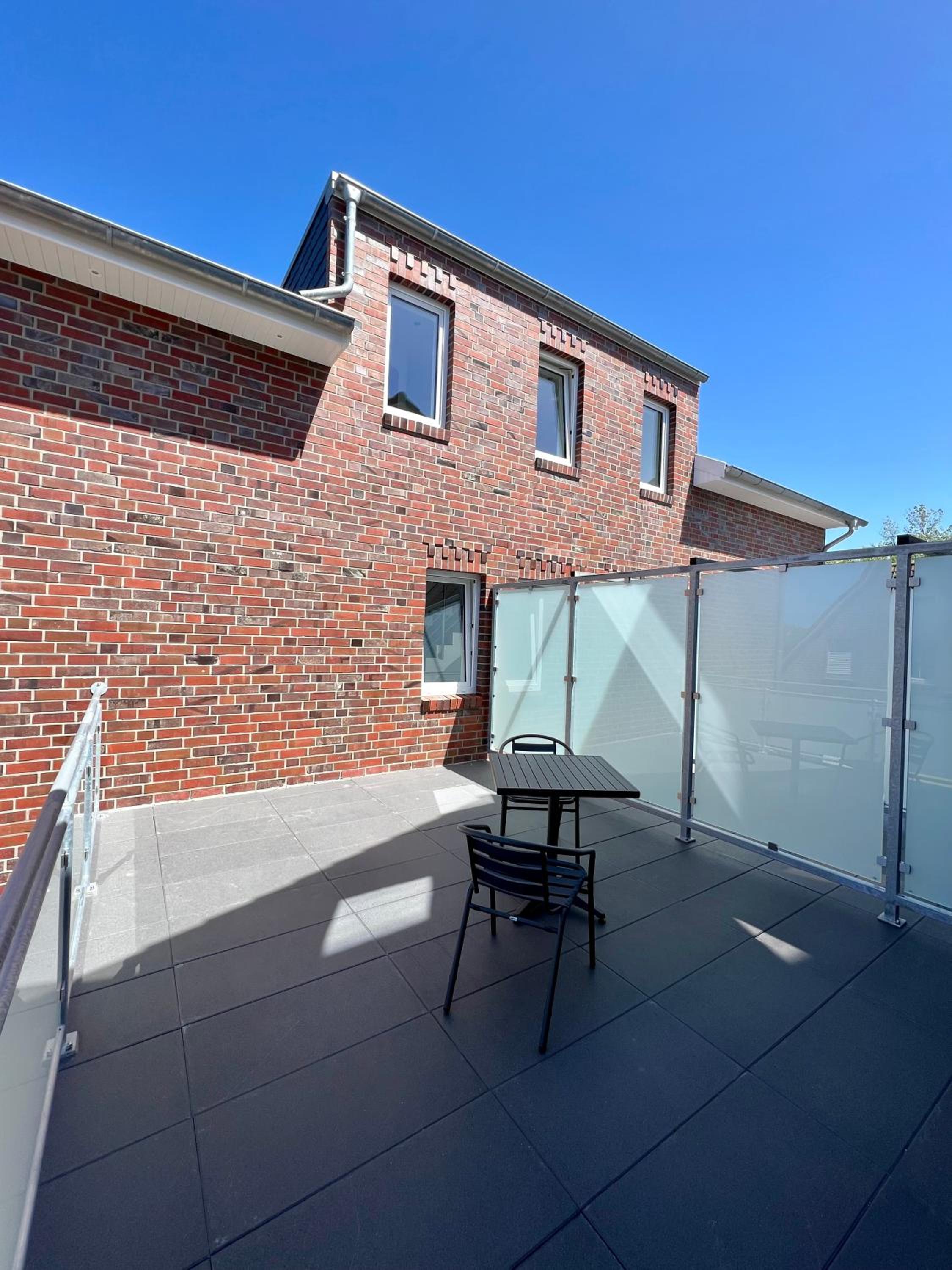 Double Room with Balcony - Photo 5
