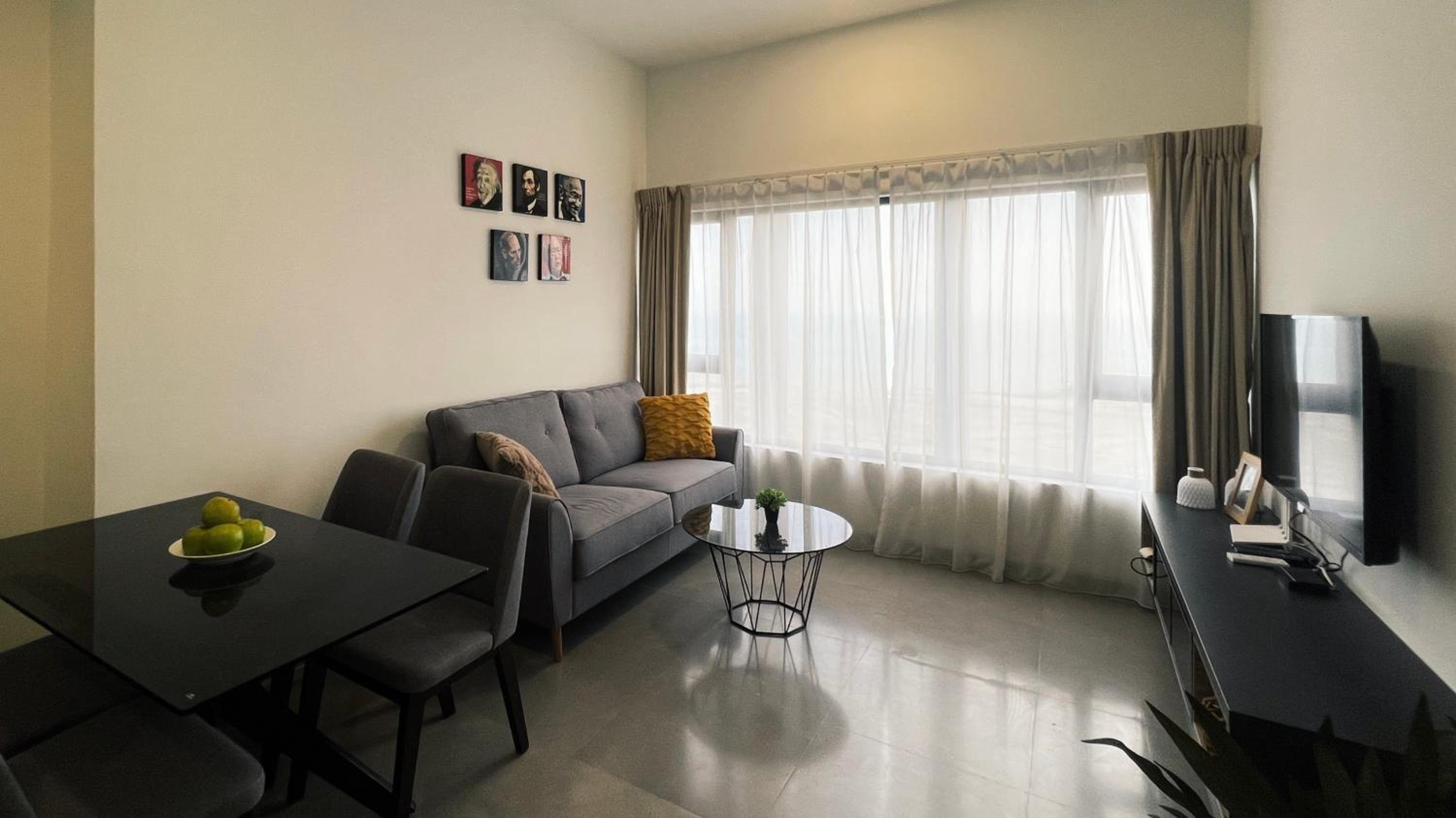 Family Room with Bath - Photo 5