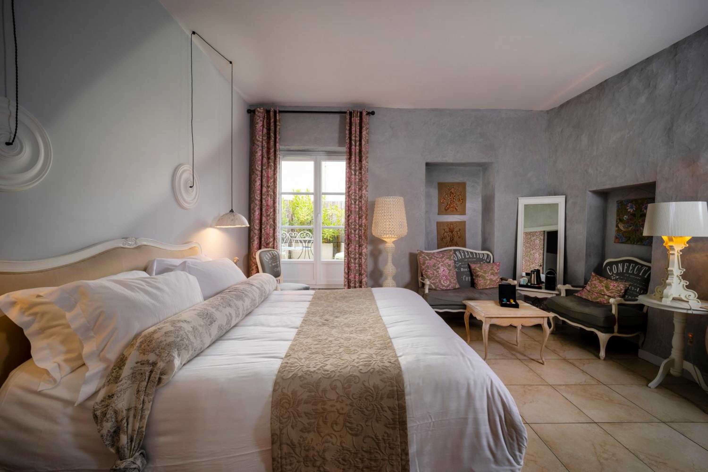 Superior Double Room - Photo 4