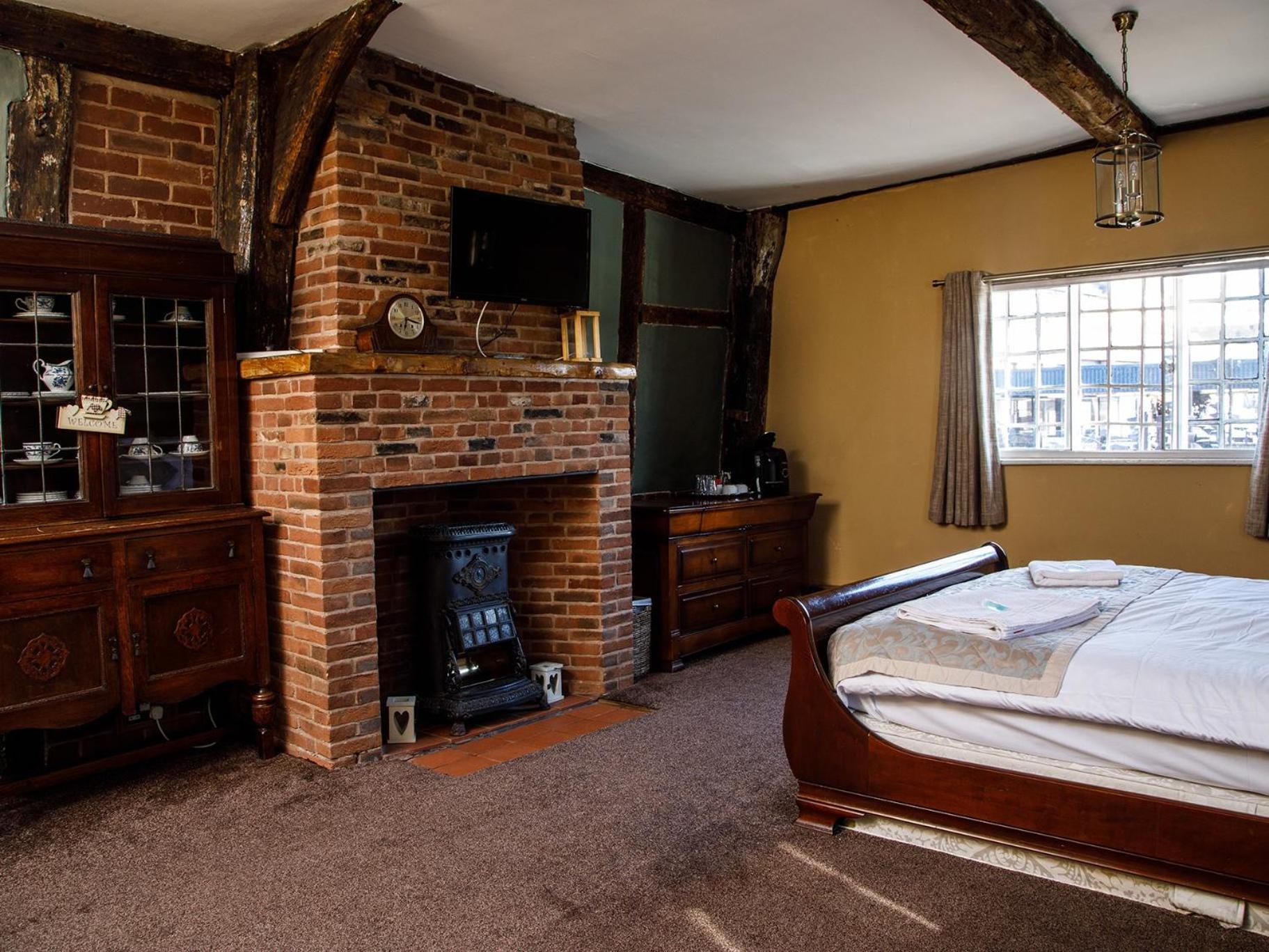 Double Room with Private Bathroom photo 3
