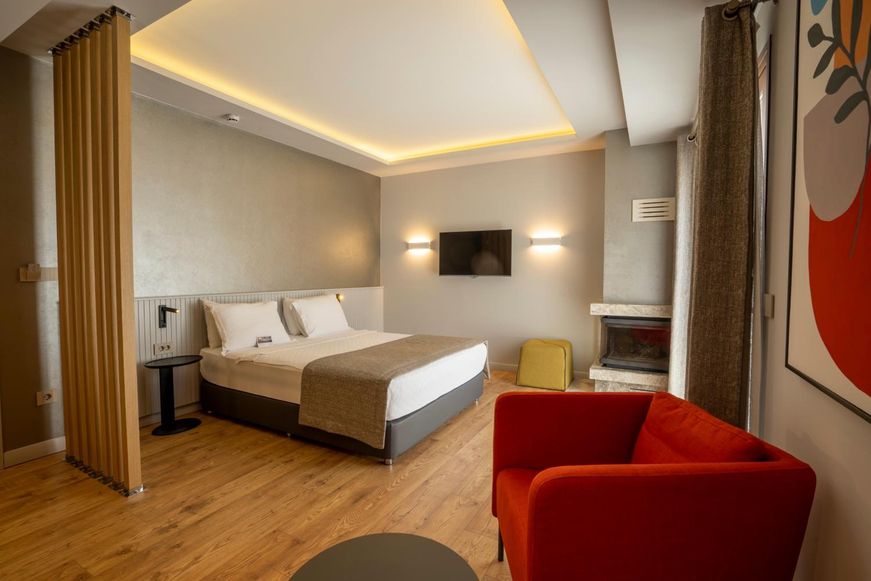 Superior Double Room - Photo 1