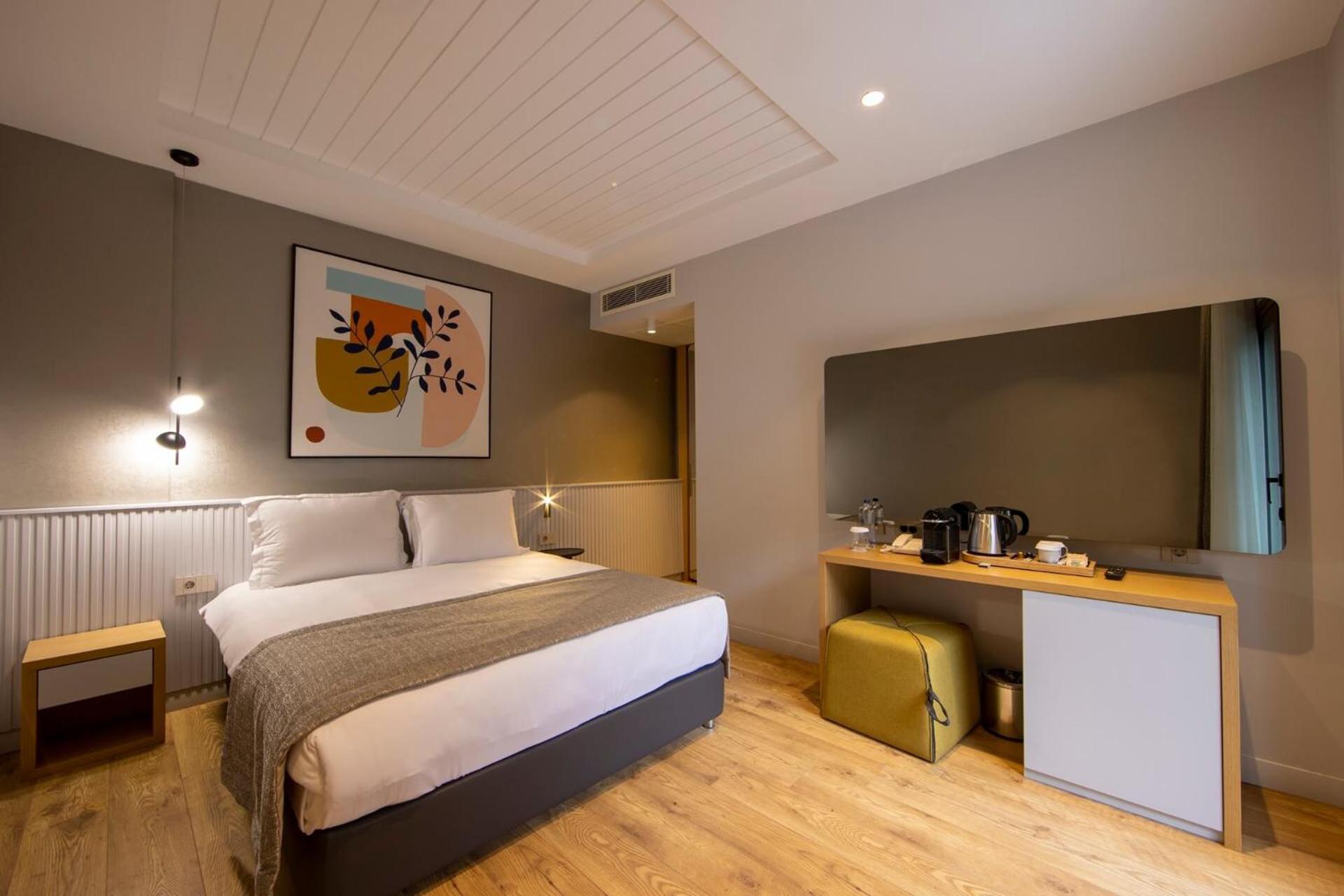 King Room with Garden View - Photo 1