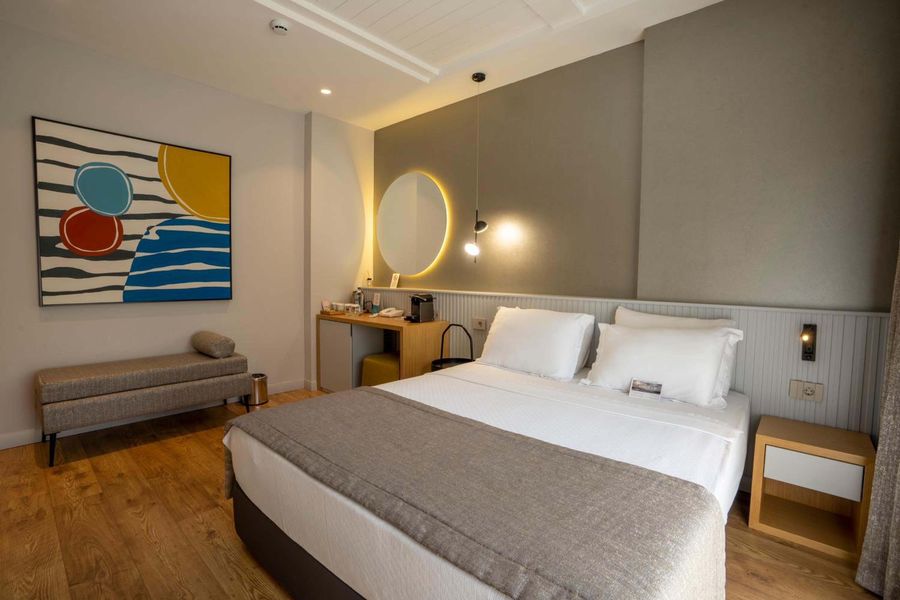 Standard Double Room - Photo 4