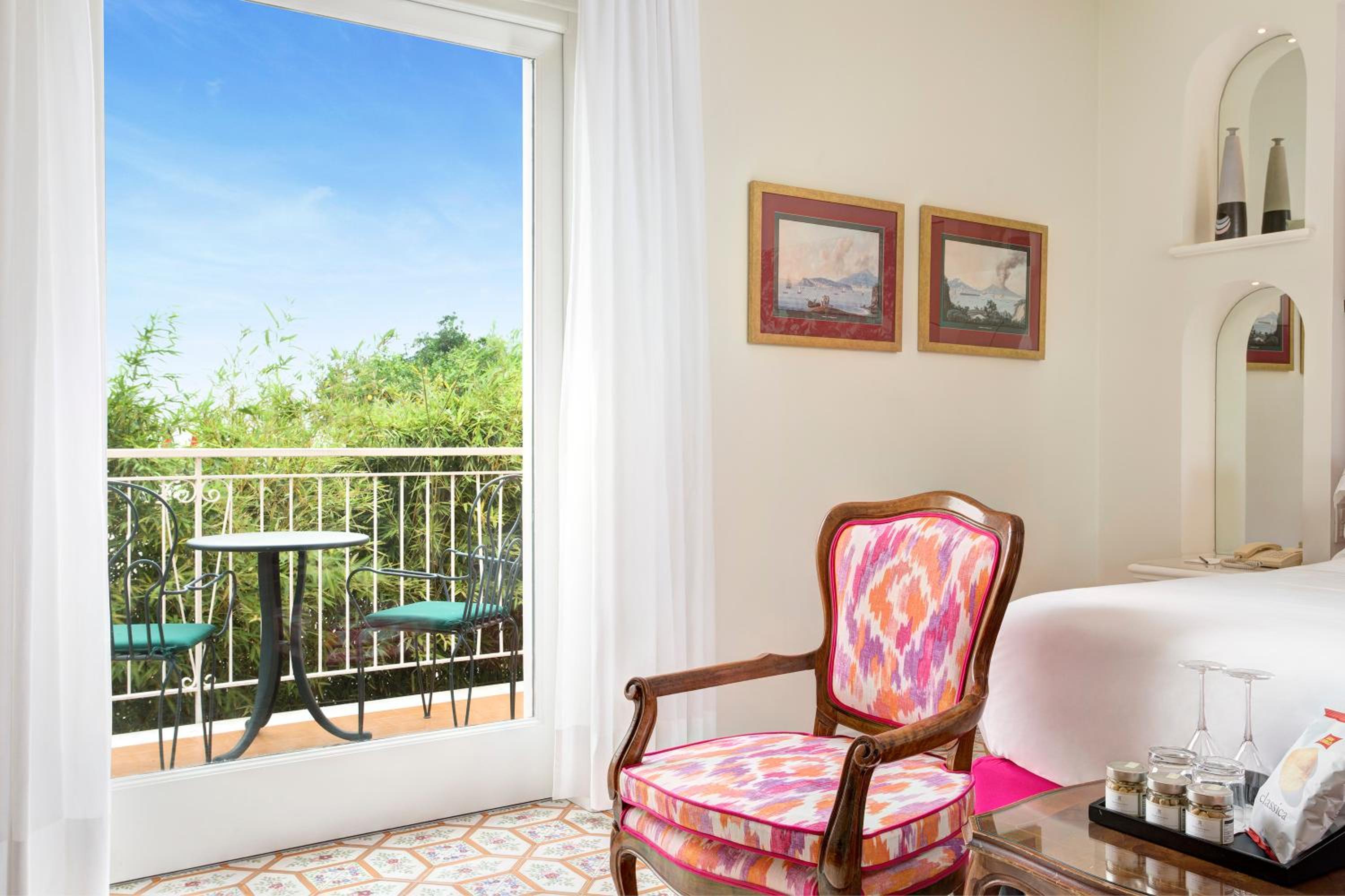 Standard Double or Twin Room - Photo 5