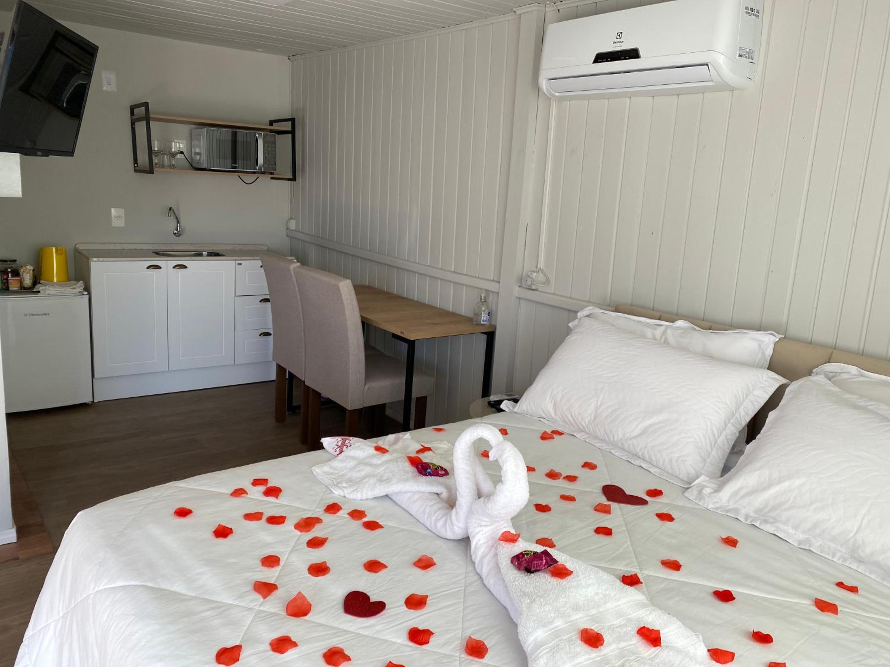 One-Bedroom Chalet - Photo 1