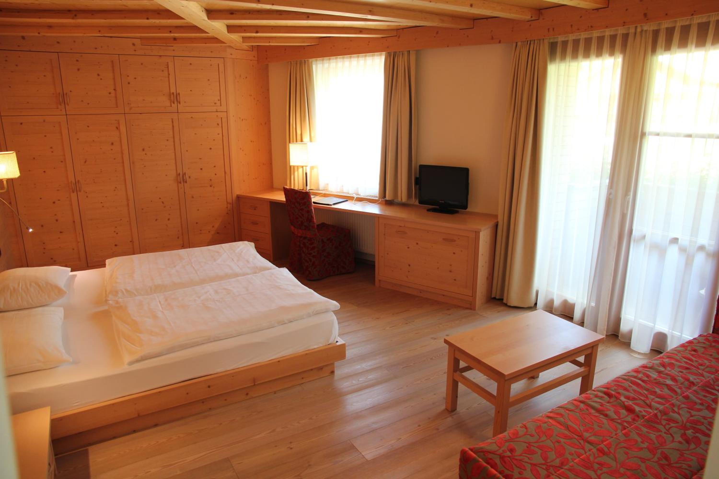 Superior Double Room - Photo 11