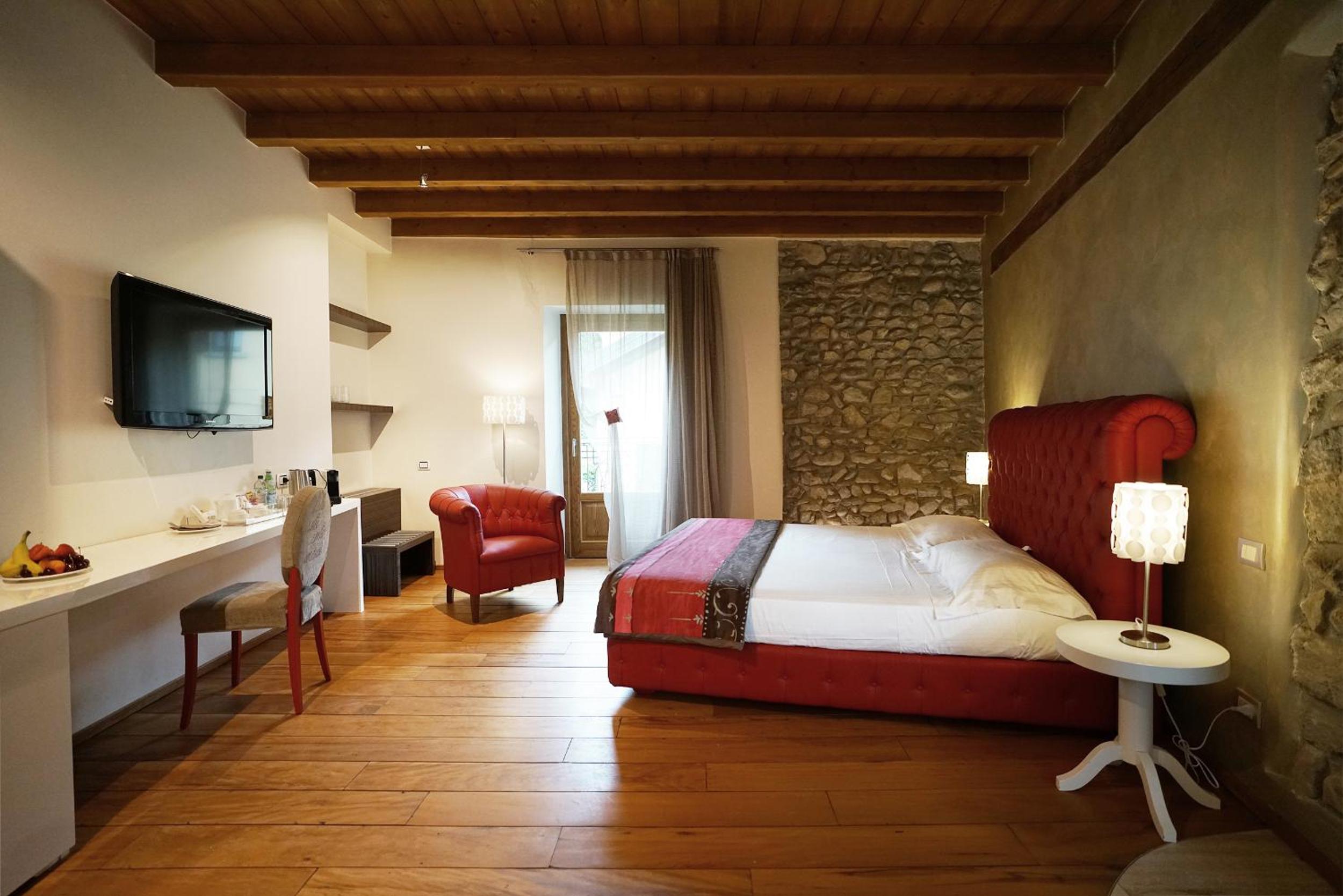 Deluxe Double Room photo 2