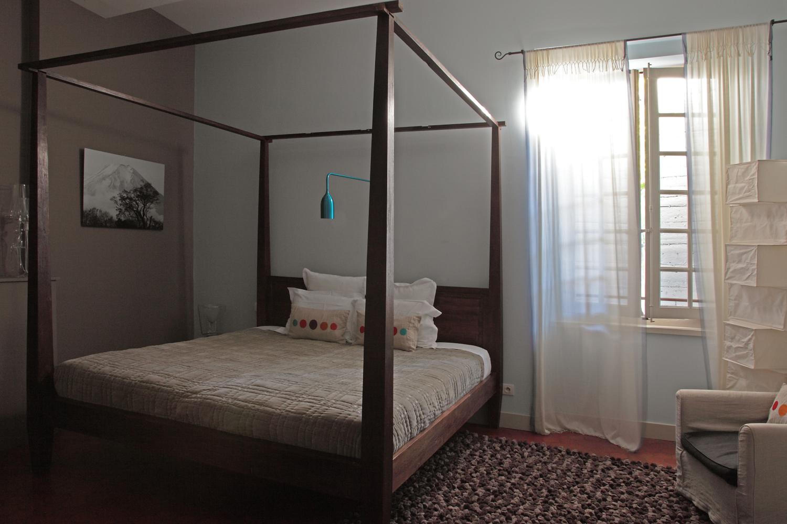 Ombers Suite photo 3