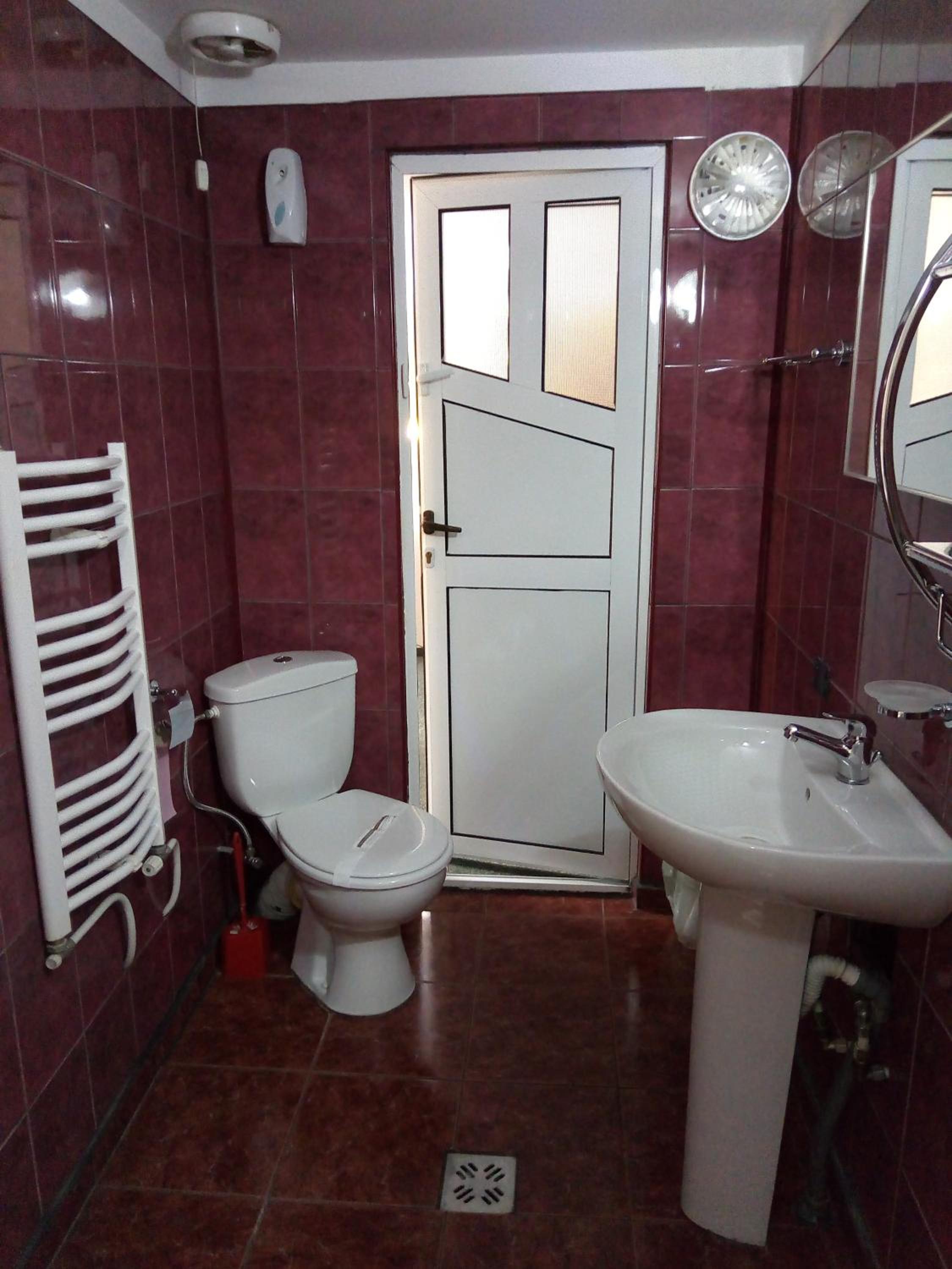 Double Room with Private Bathroom photo 3