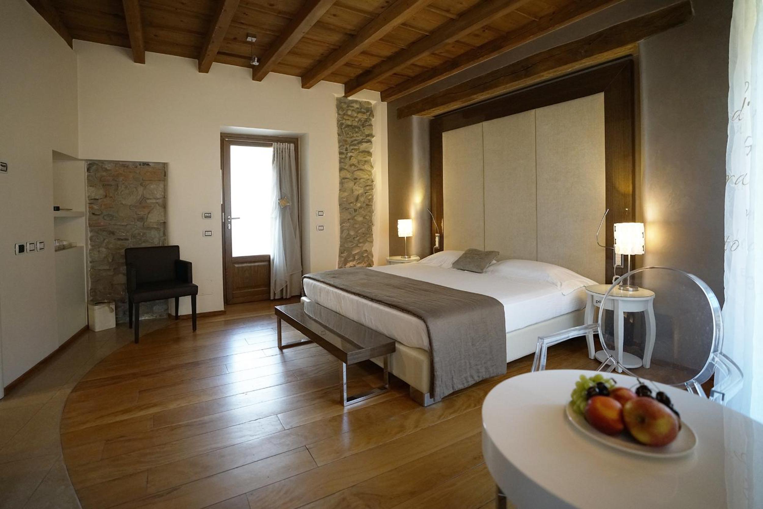 Deluxe Double Room photo 3